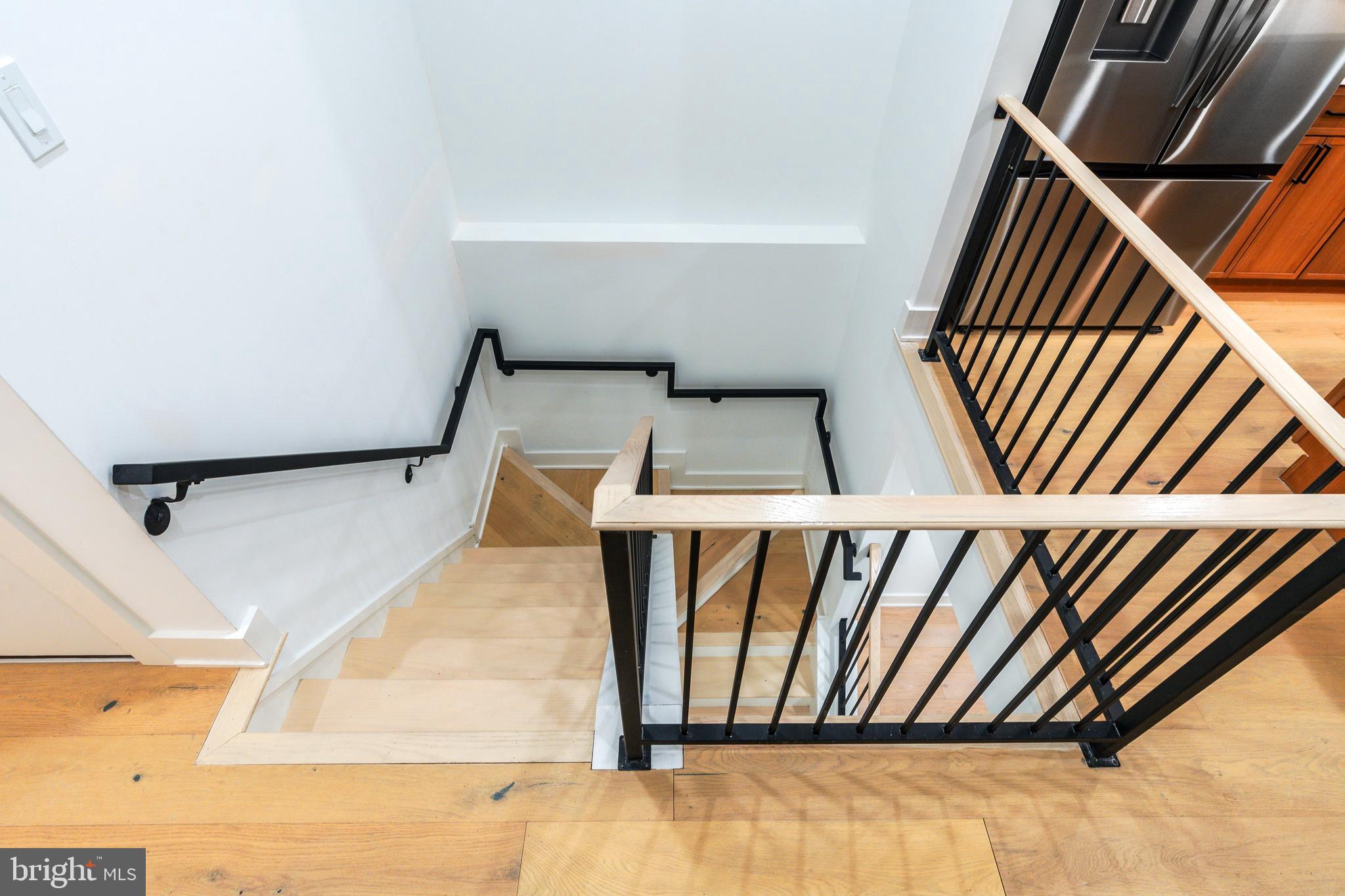 FAIRMOUNT - Residential