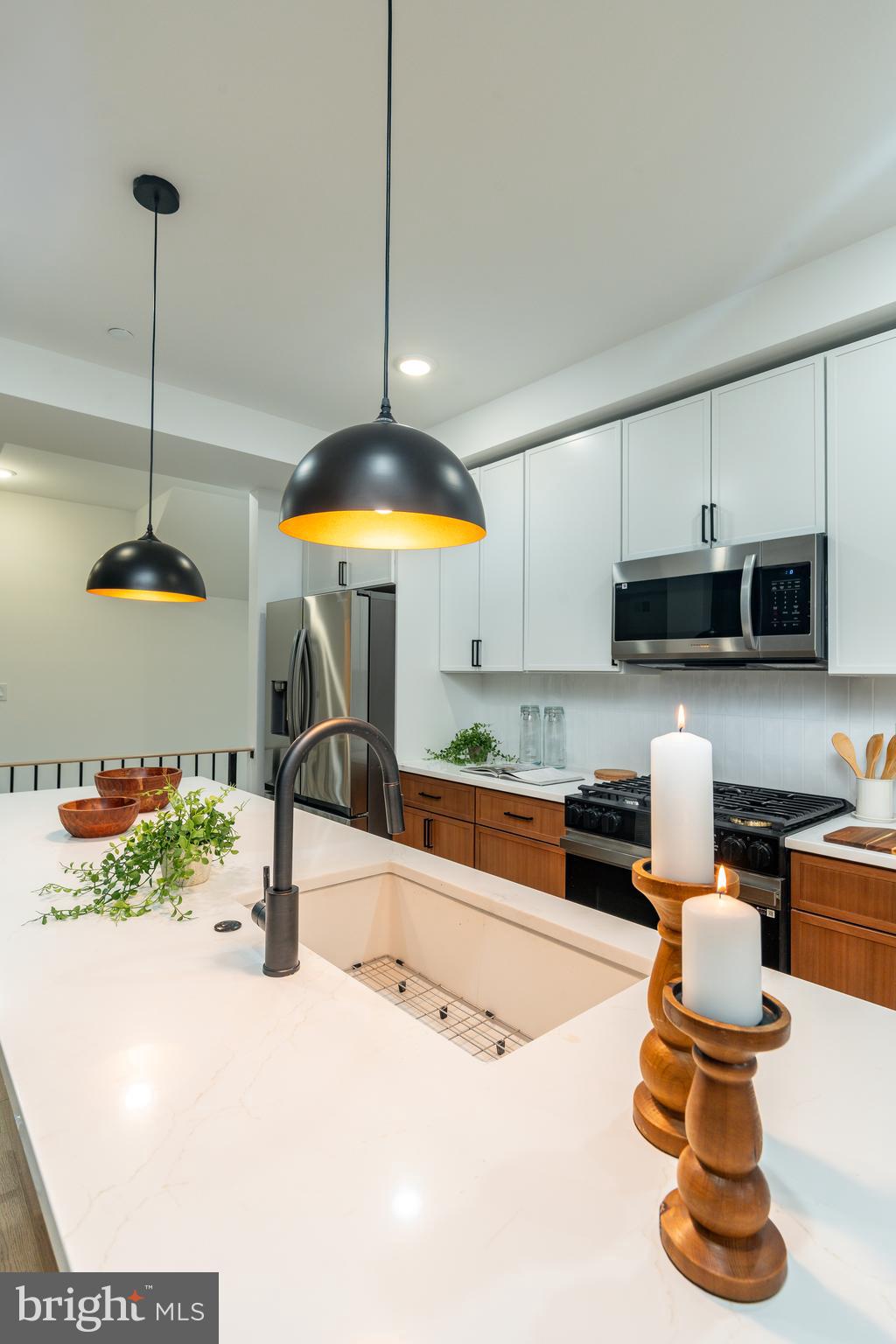 FAIRMOUNT - Residential