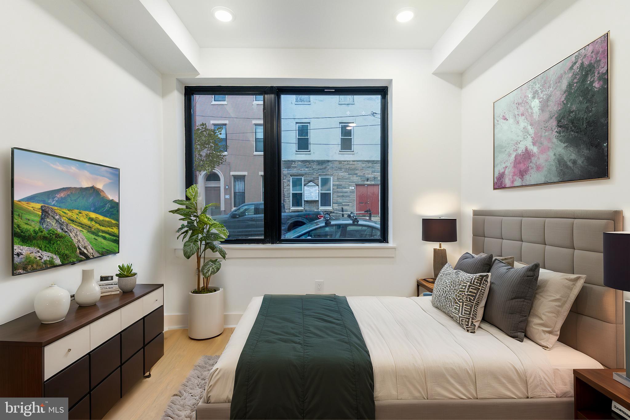 FAIRMOUNT - Residential