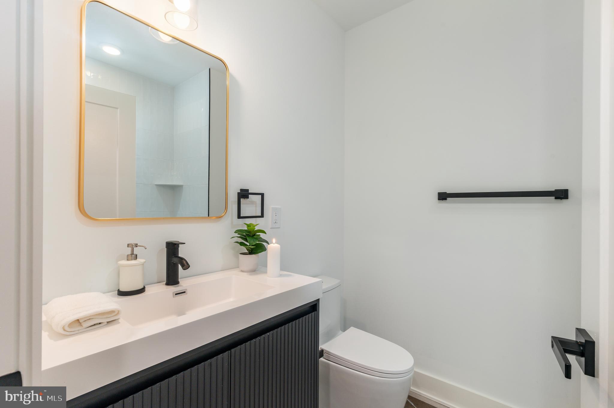 FAIRMOUNT - Residential