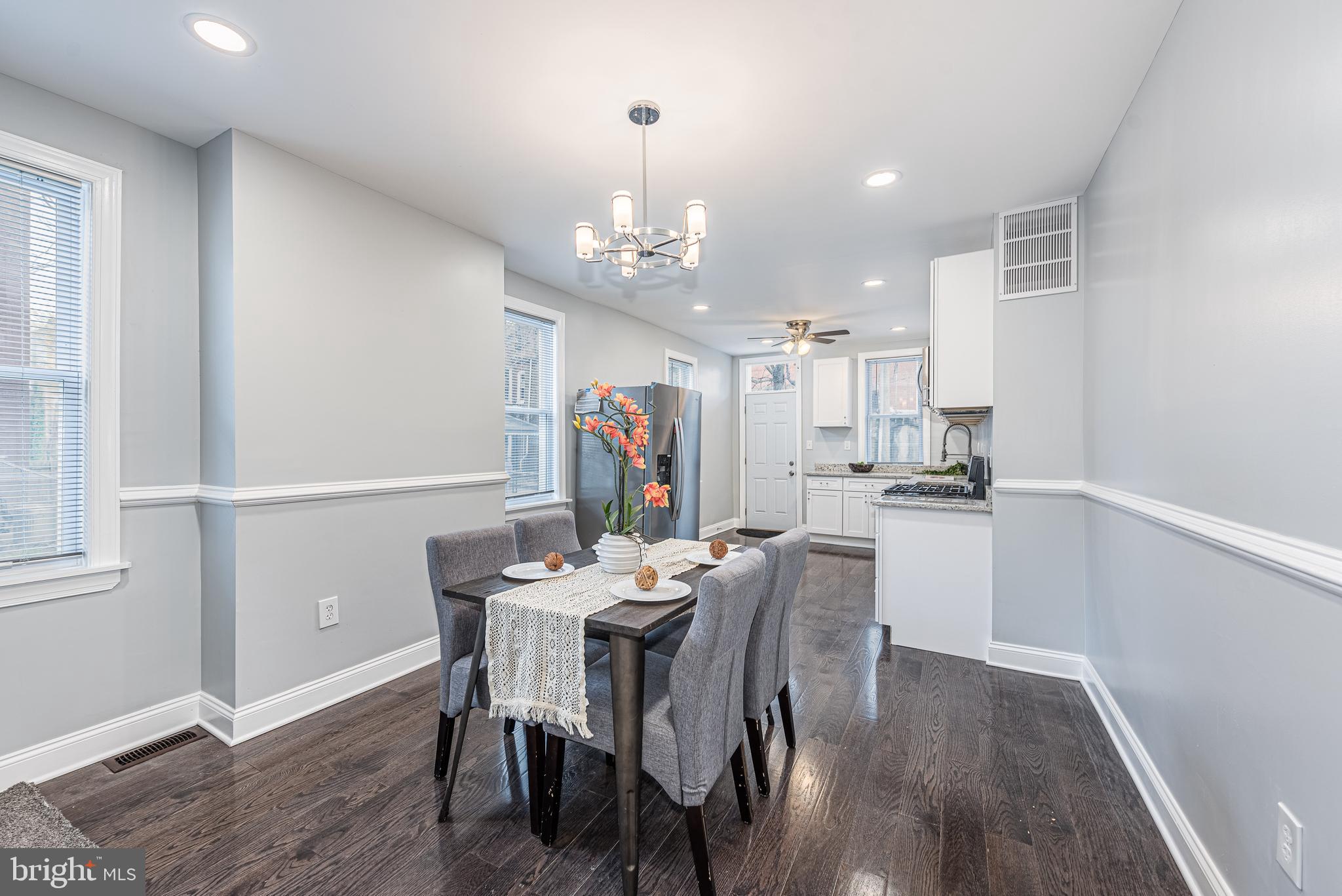 CHARLES VILLAGE - Residential