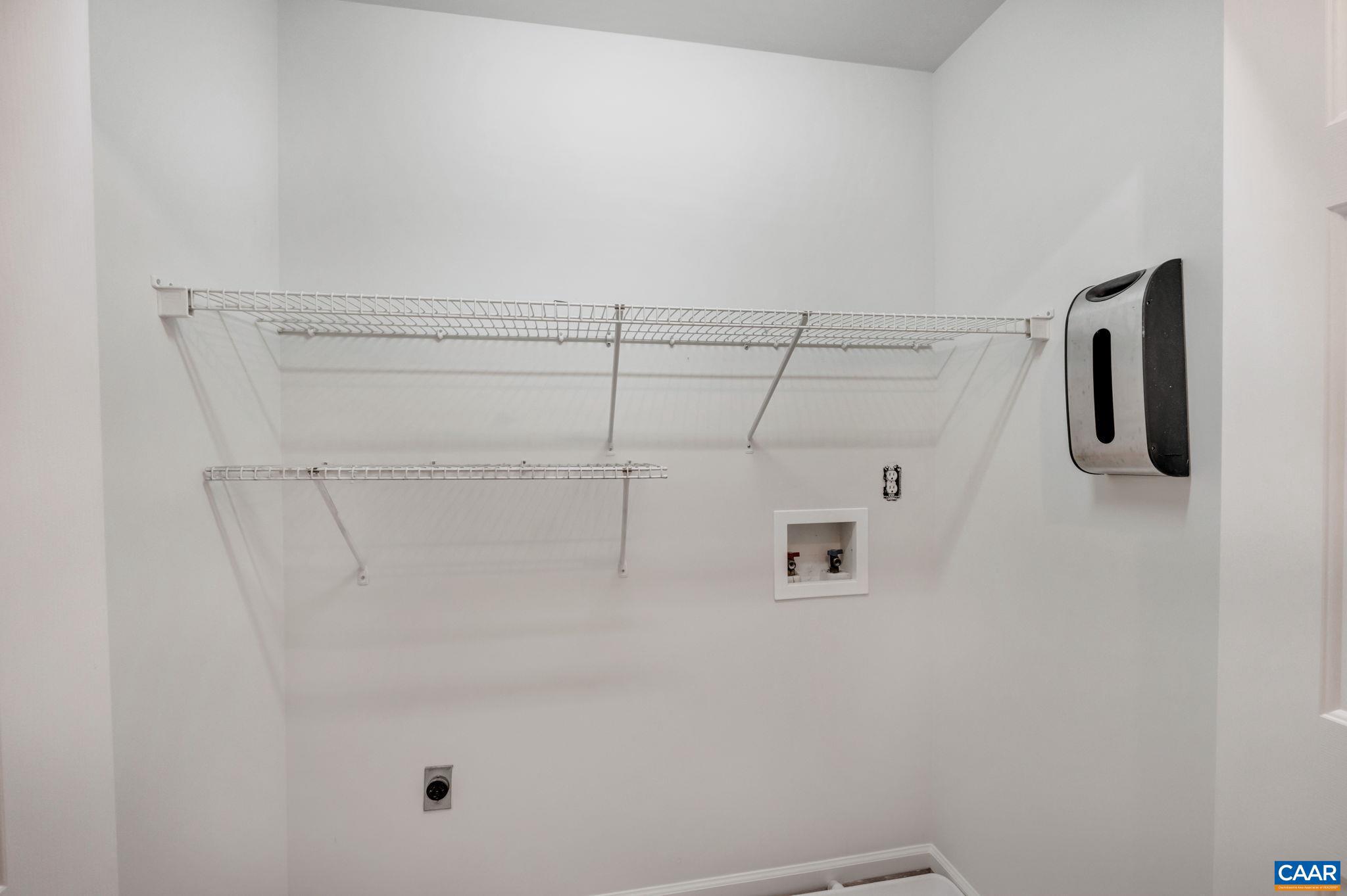 LAKE MONTICELLO - Residential