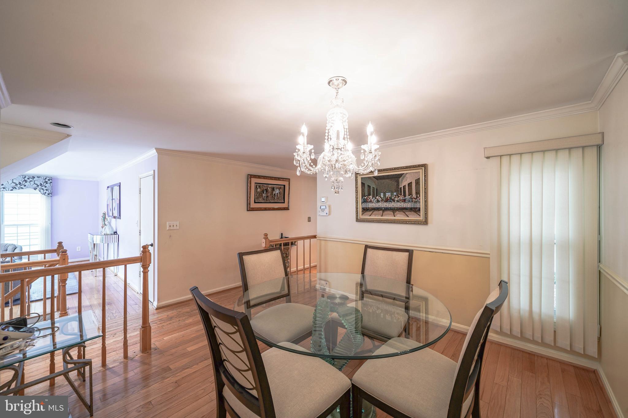 MEADOWGATE - Residential