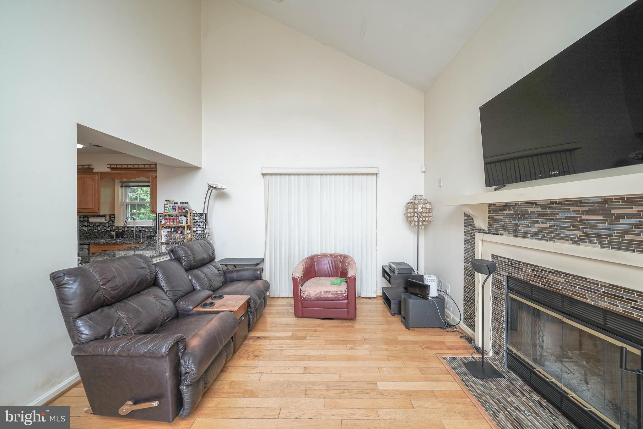 MEADOWGATE - Residential