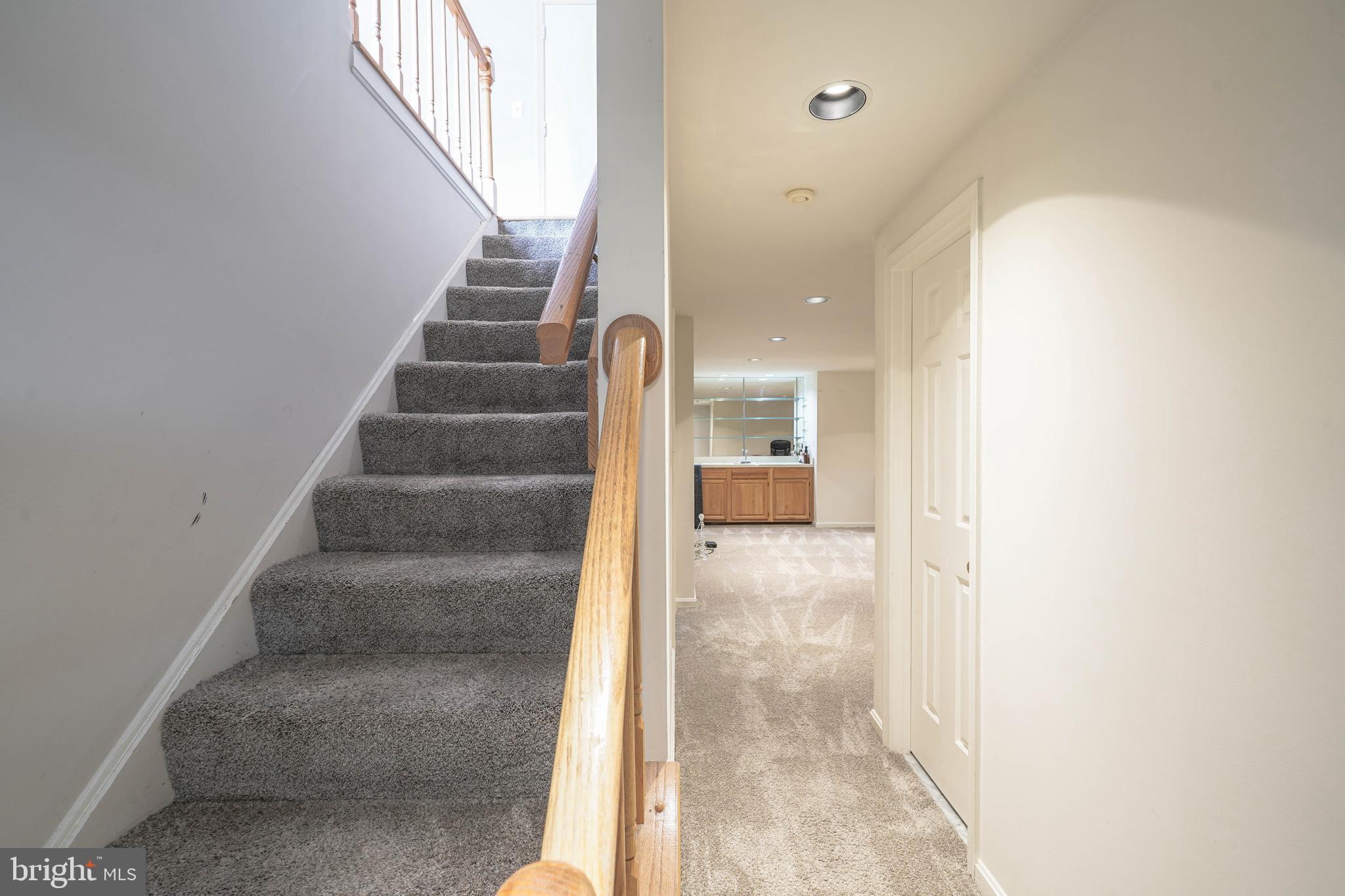 MEADOWGATE - Residential