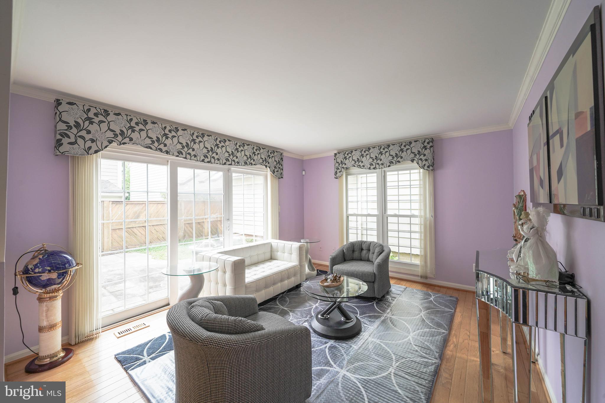 MEADOWGATE - Residential