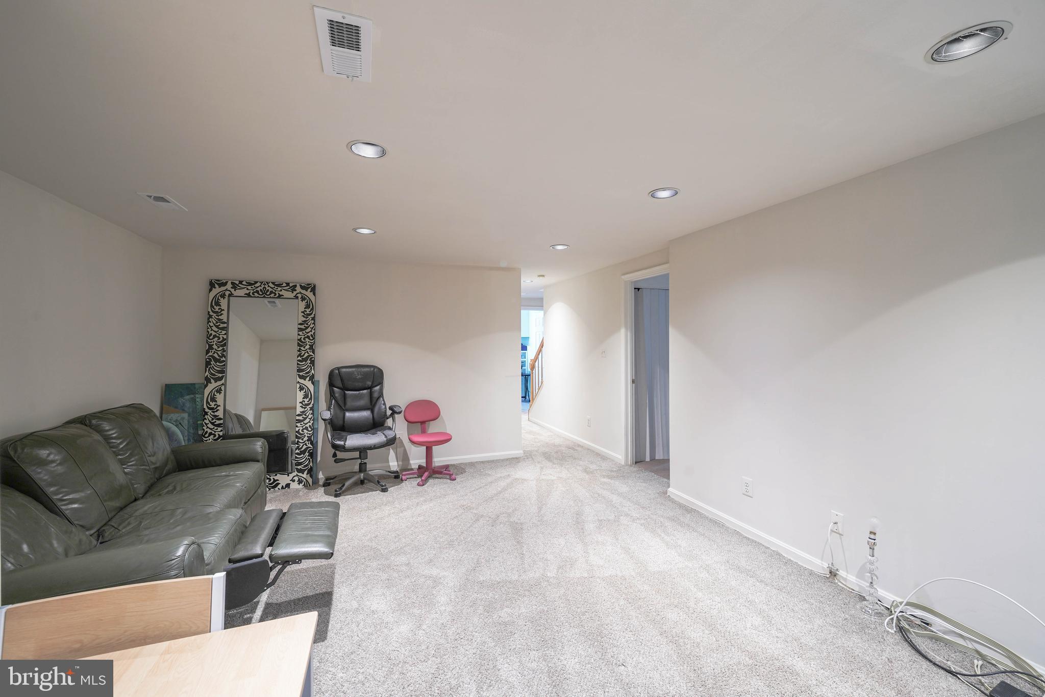 MEADOWGATE - Residential