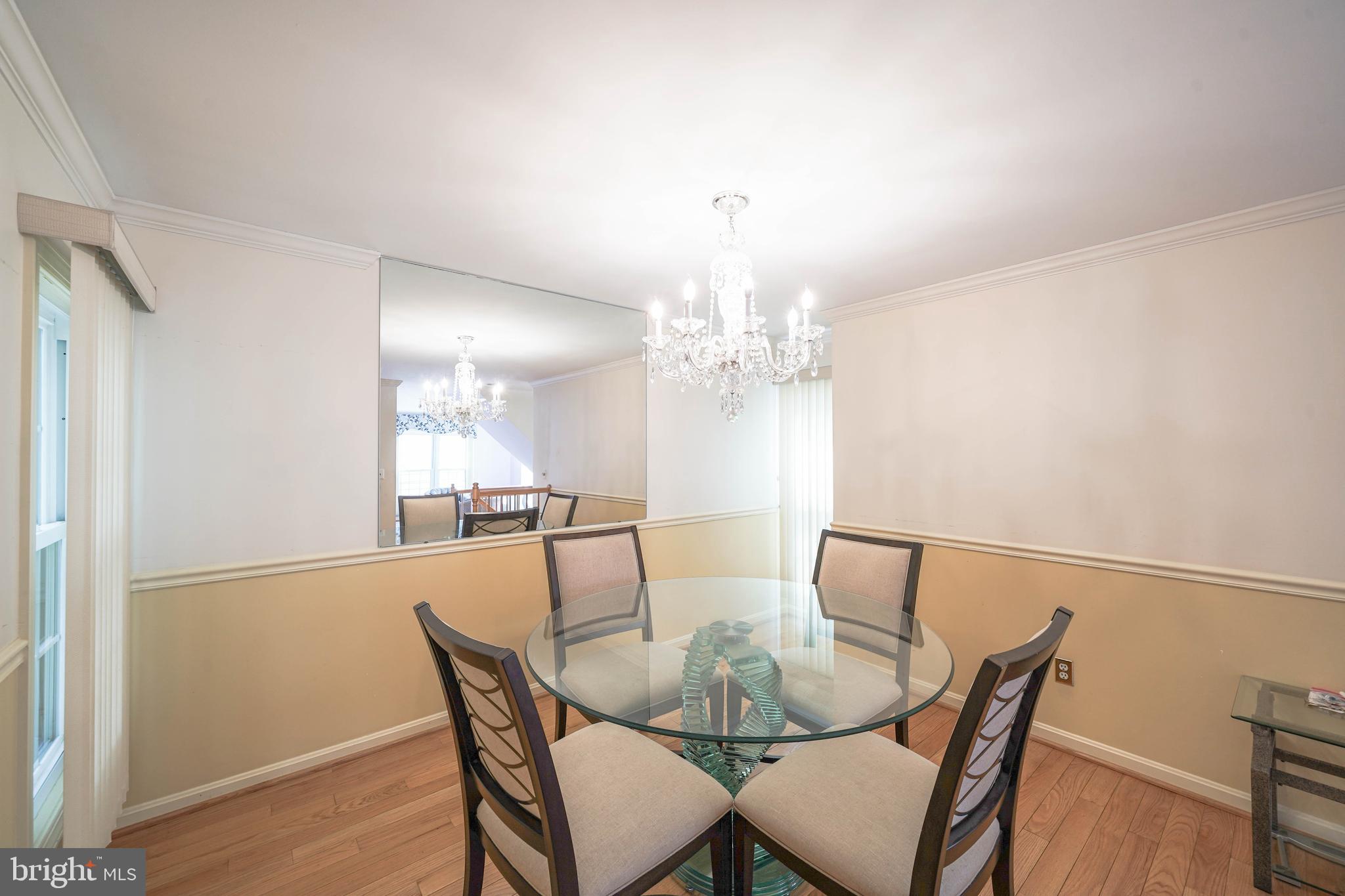 MEADOWGATE - Residential