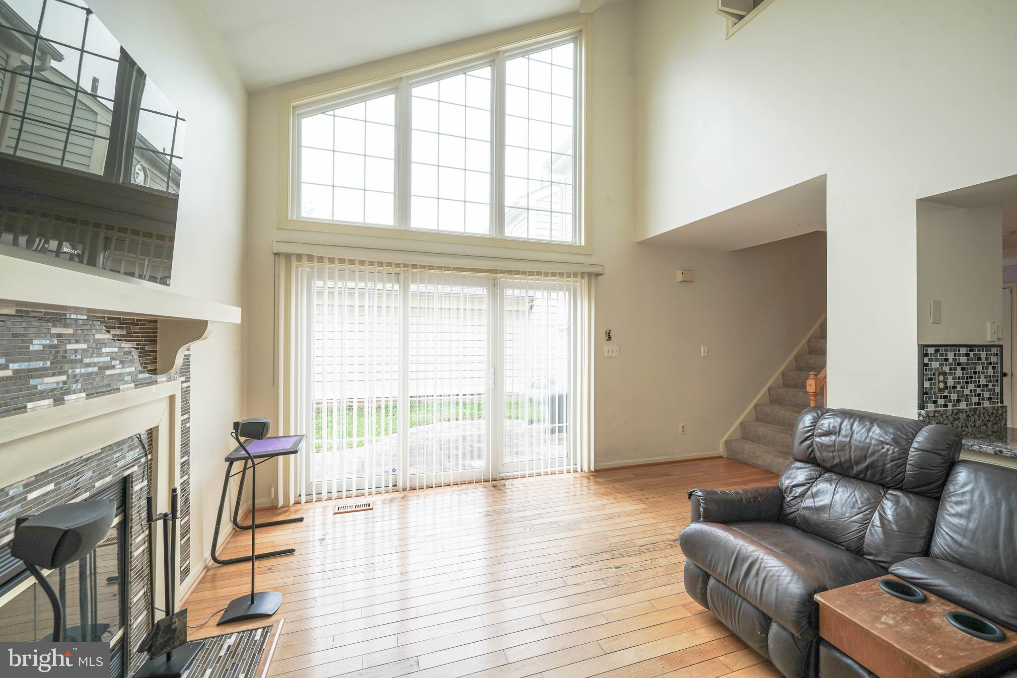 MEADOWGATE - Residential