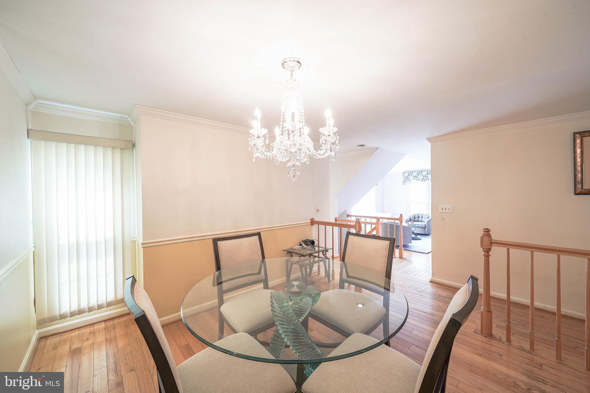 MEADOWGATE - Residential