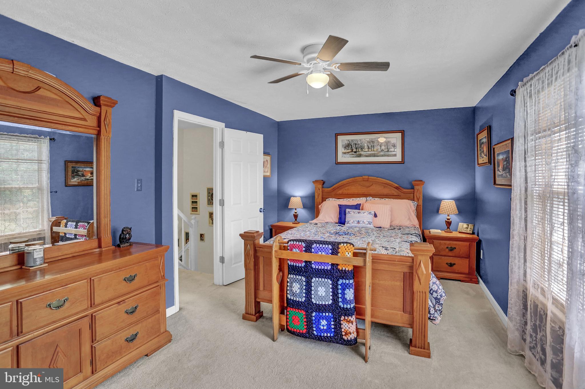 SMALL CROSSINGS - Residential