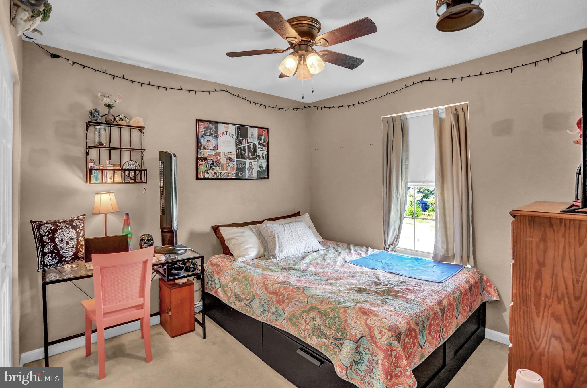 SMALL CROSSINGS - Residential