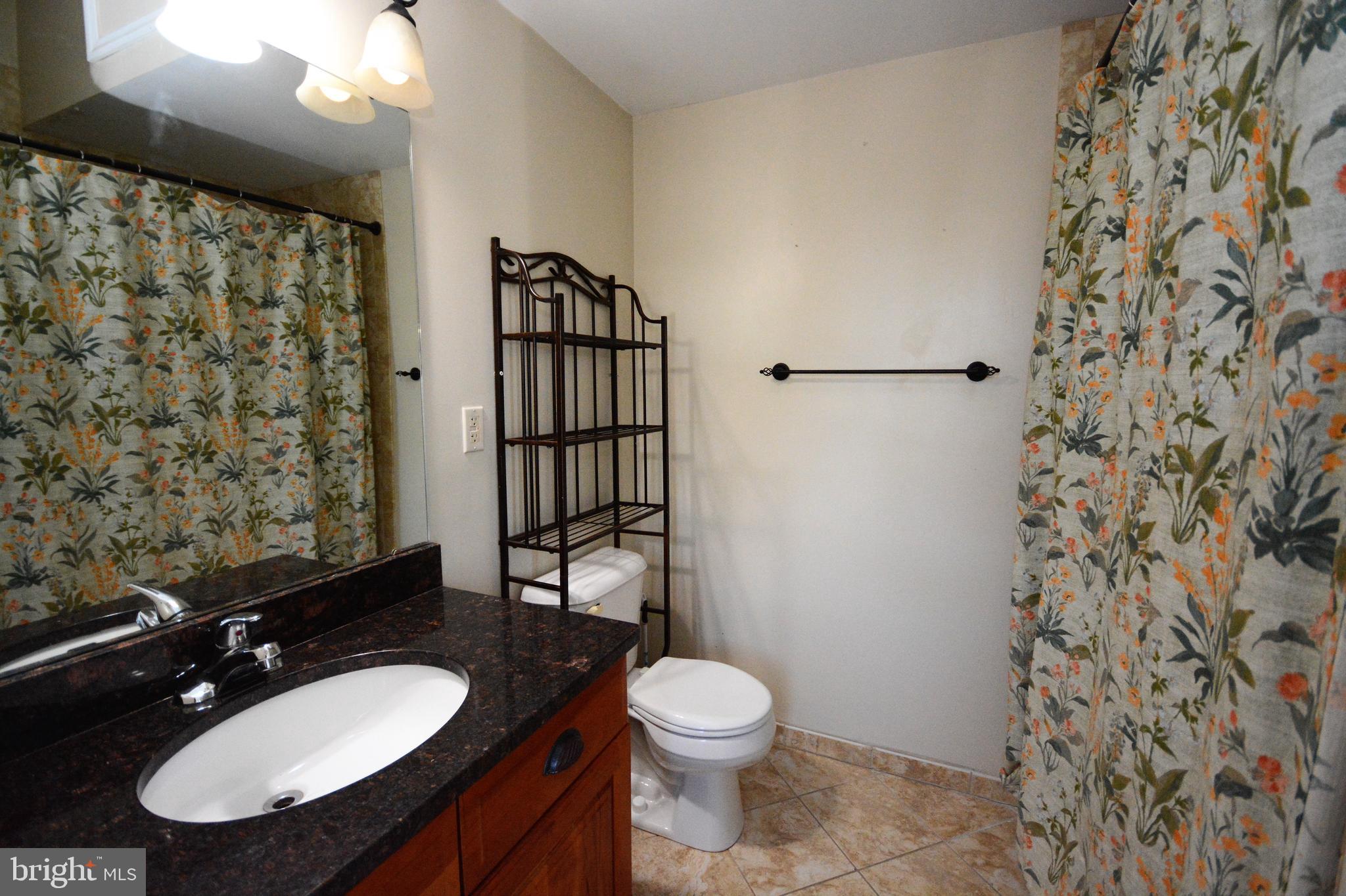 MOUNT PROSPECT - Residential Lease