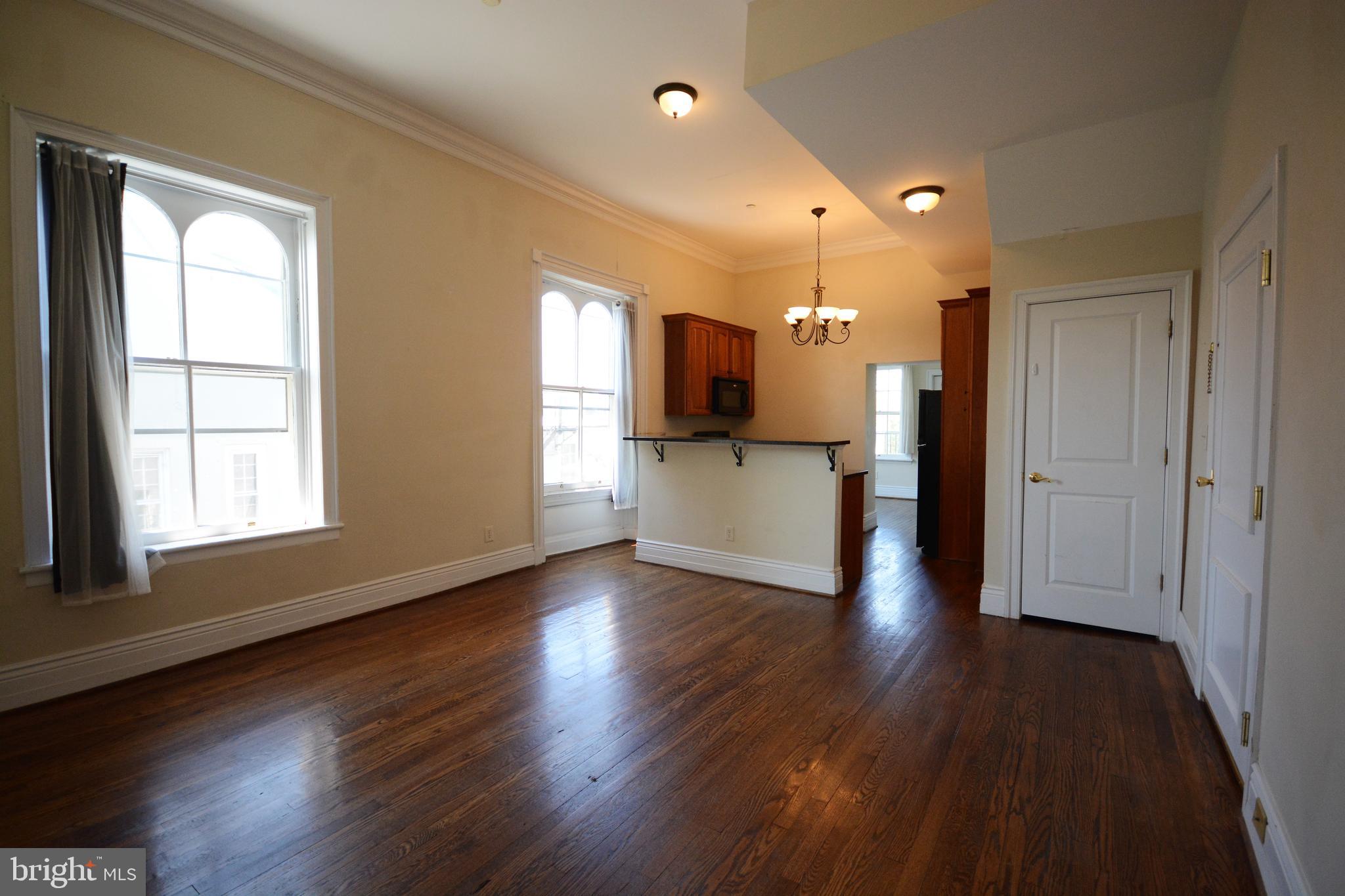 MOUNT PROSPECT - Residential Lease