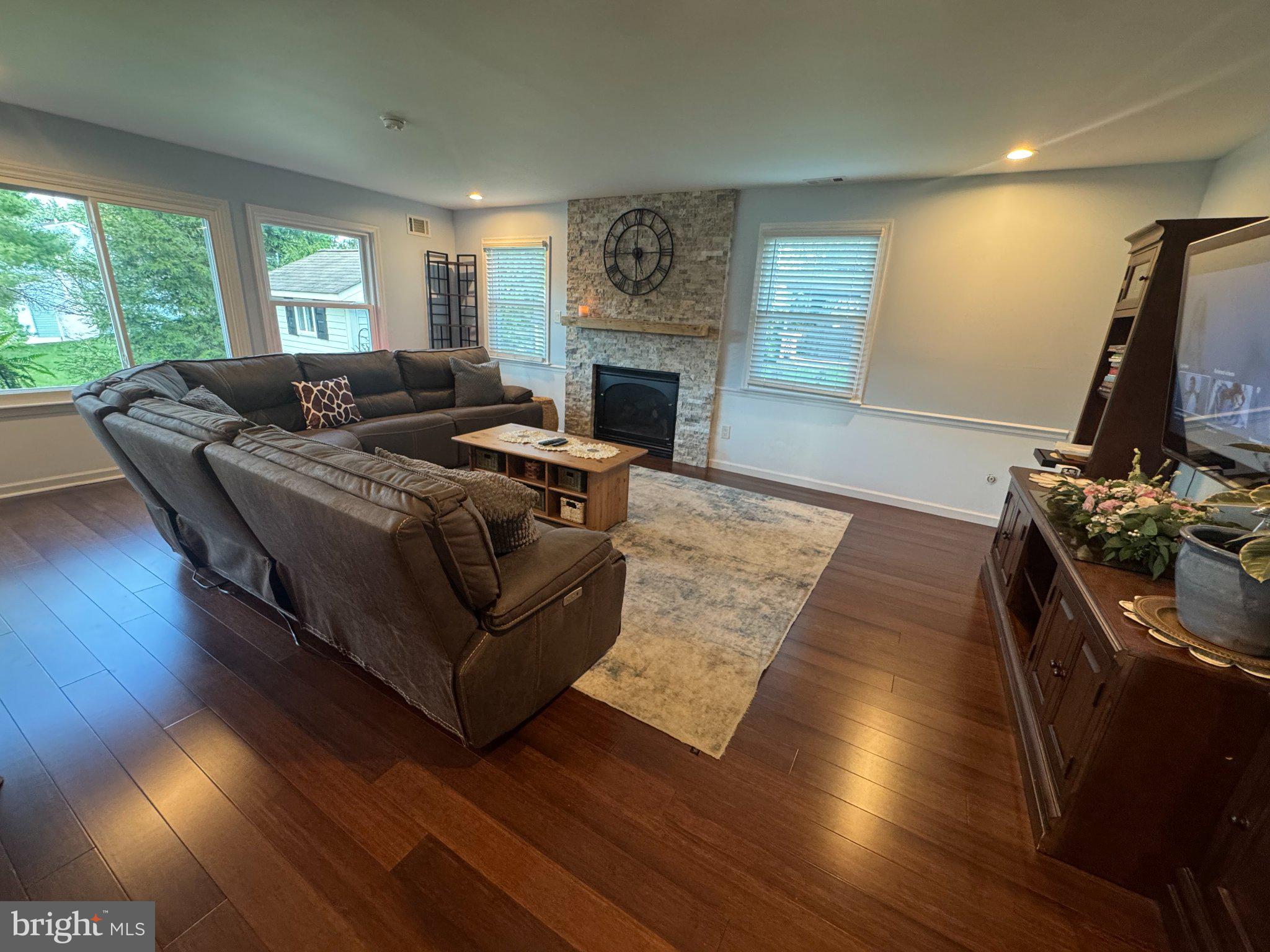 546 OLD MILL DRIVE