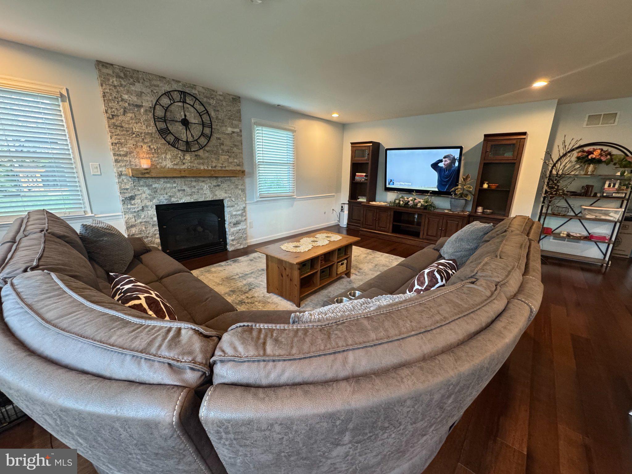 546 OLD MILL DRIVE