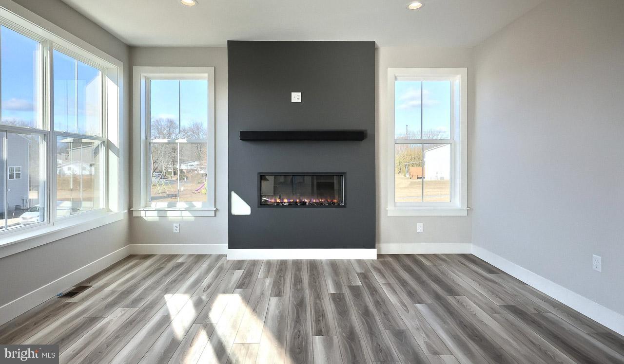 TRINDLE STATION - Residential