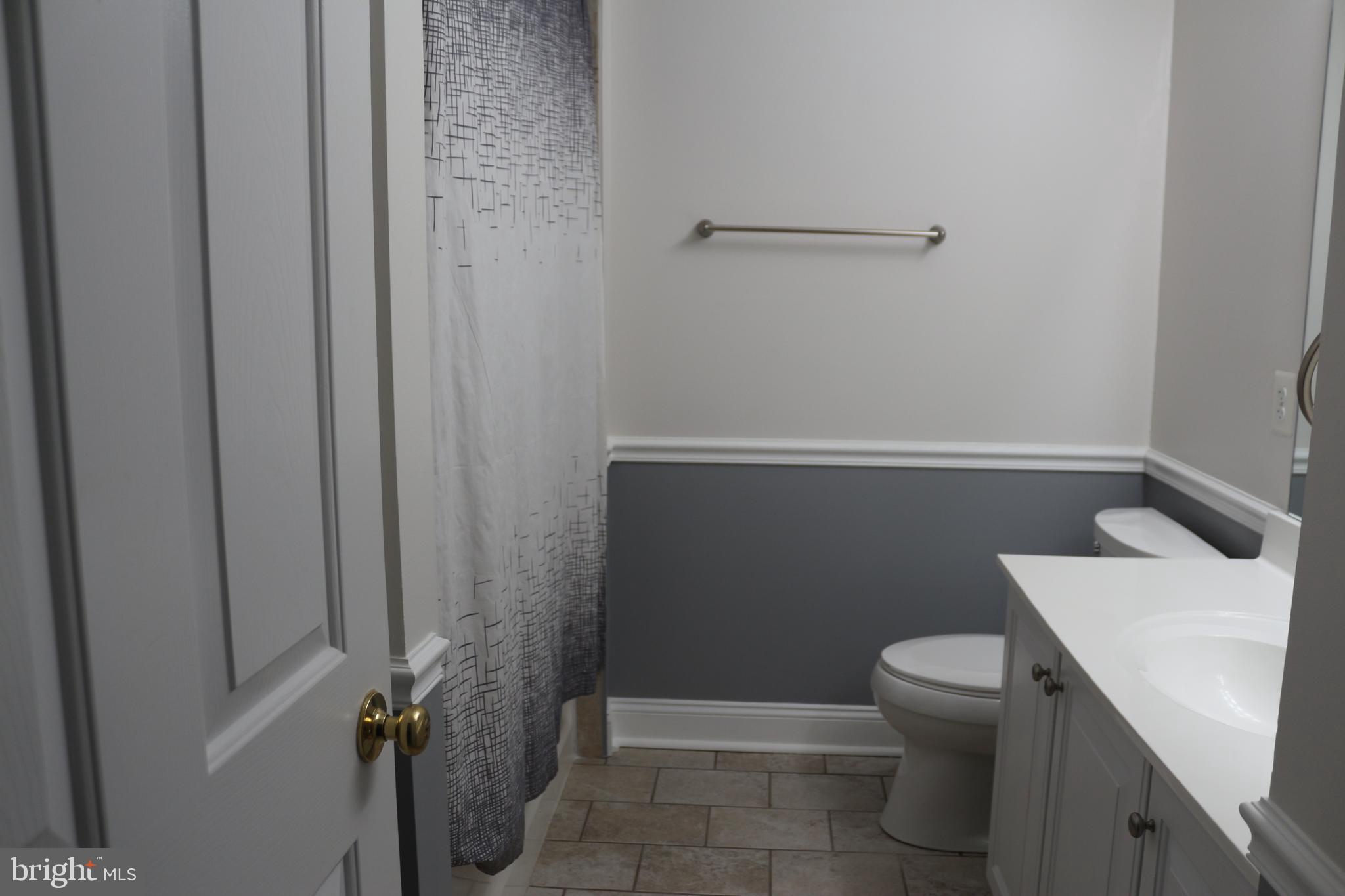 LAKELAND PLACE - Residential