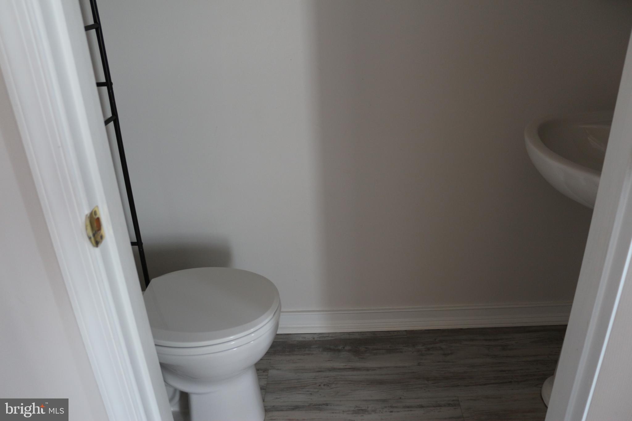 LAKELAND PLACE - Residential