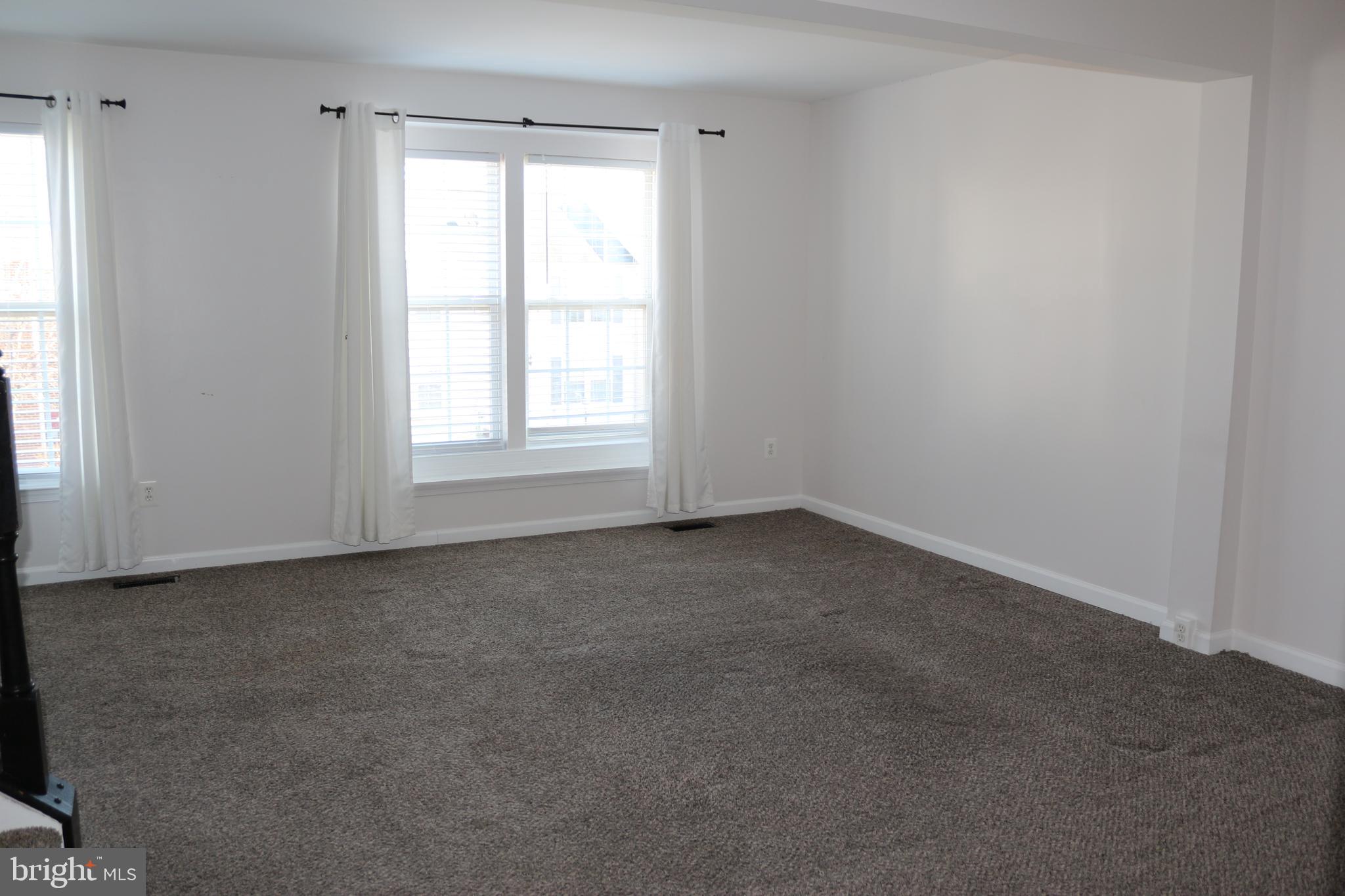 LAKELAND PLACE - Residential