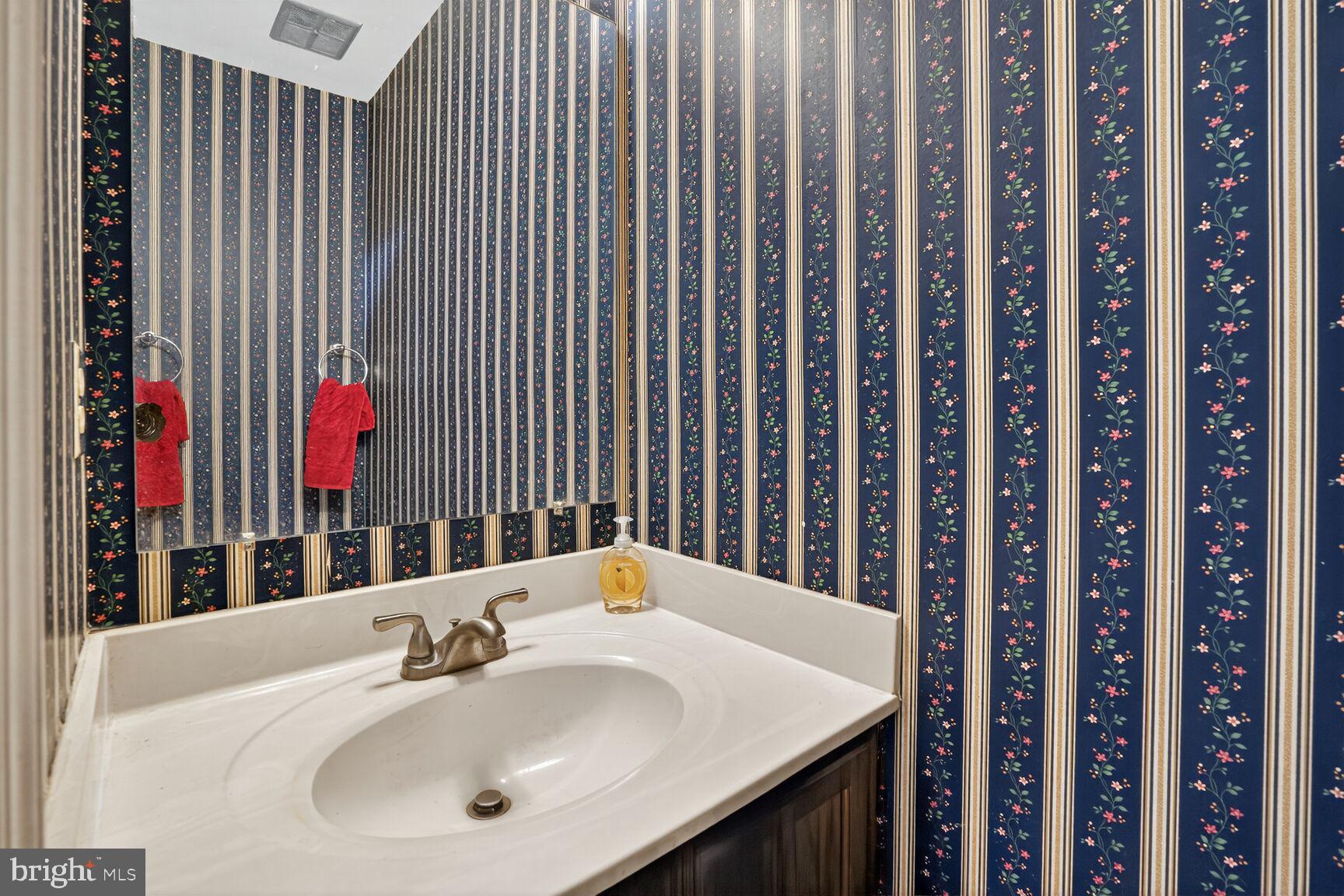 FRANKLIN FARM - Residential