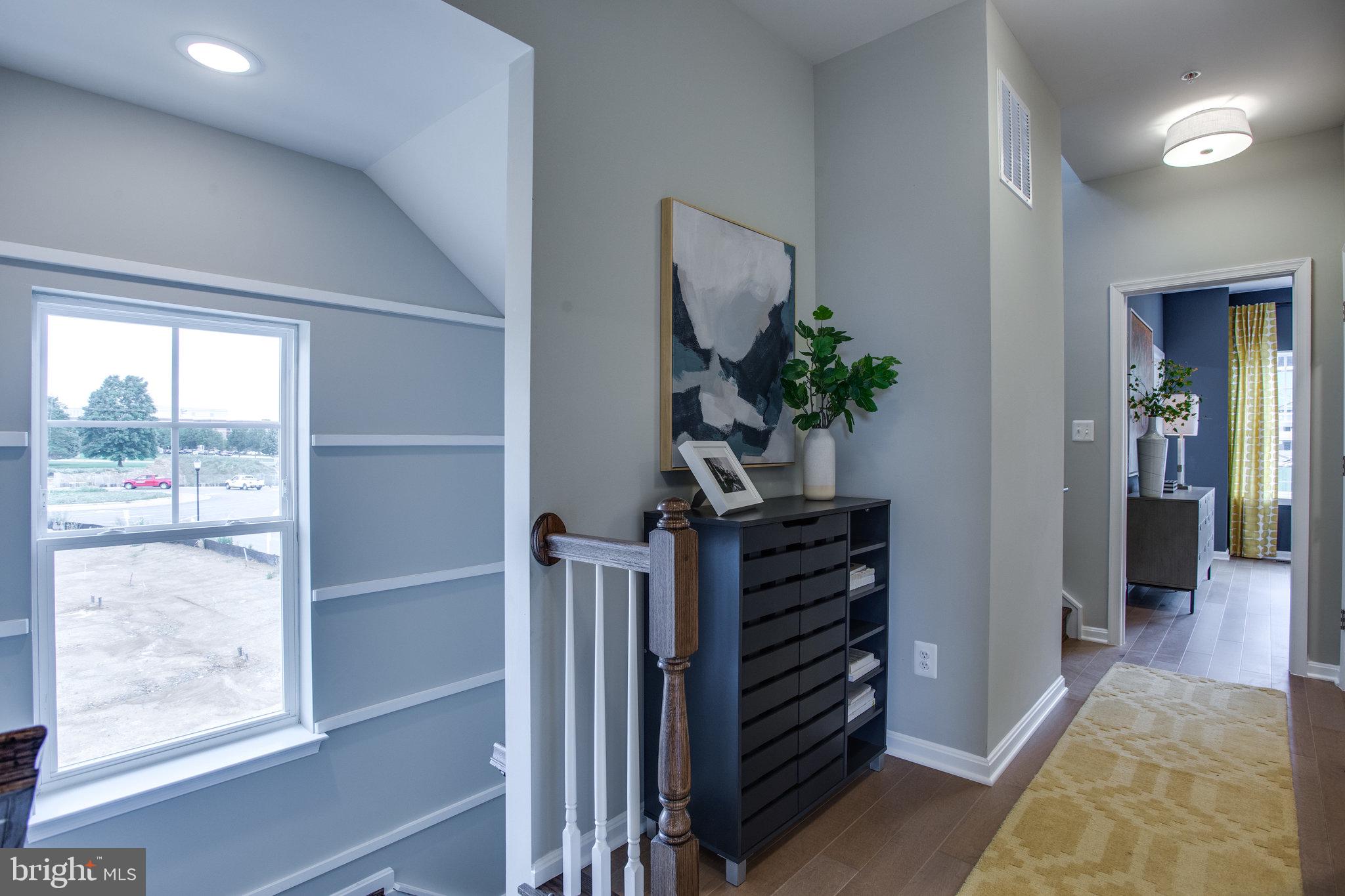 TOWNS AT MARKET COMMONS - Residential