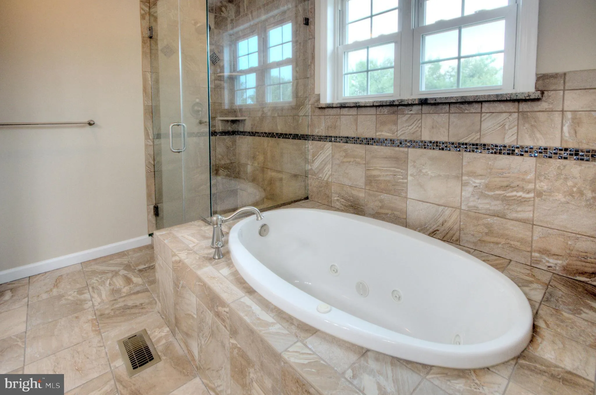 Woolwich Twp, New Jersey 08085, United States, 4 Bedrooms Bedrooms, ,3 BathroomsBathrooms,Residential,Coming Soon,80670