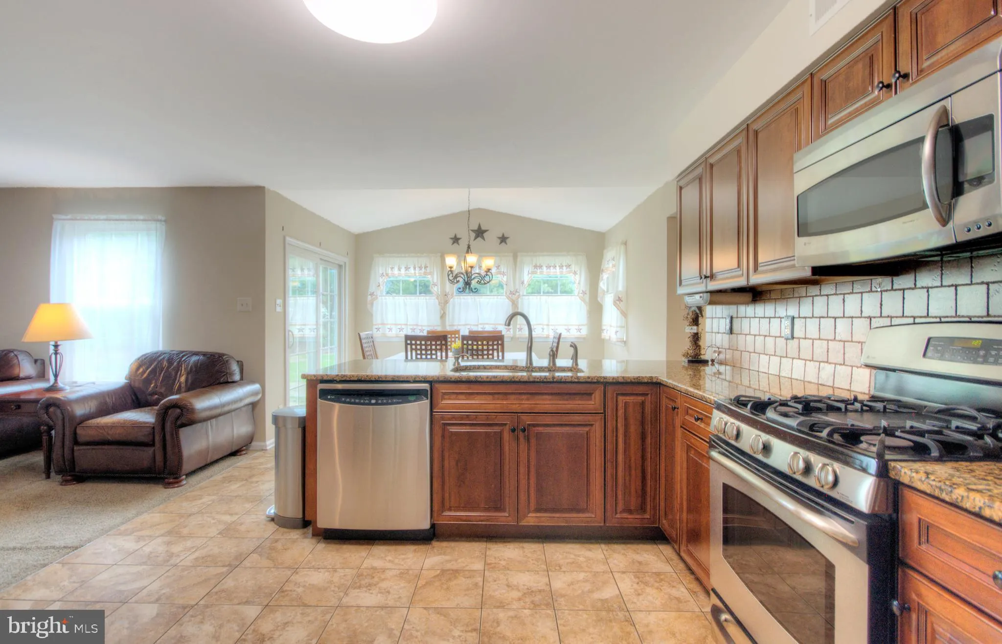 Woolwich Twp, New Jersey 08085, United States, 4 Bedrooms Bedrooms, ,3 BathroomsBathrooms,Residential,Coming Soon,80670