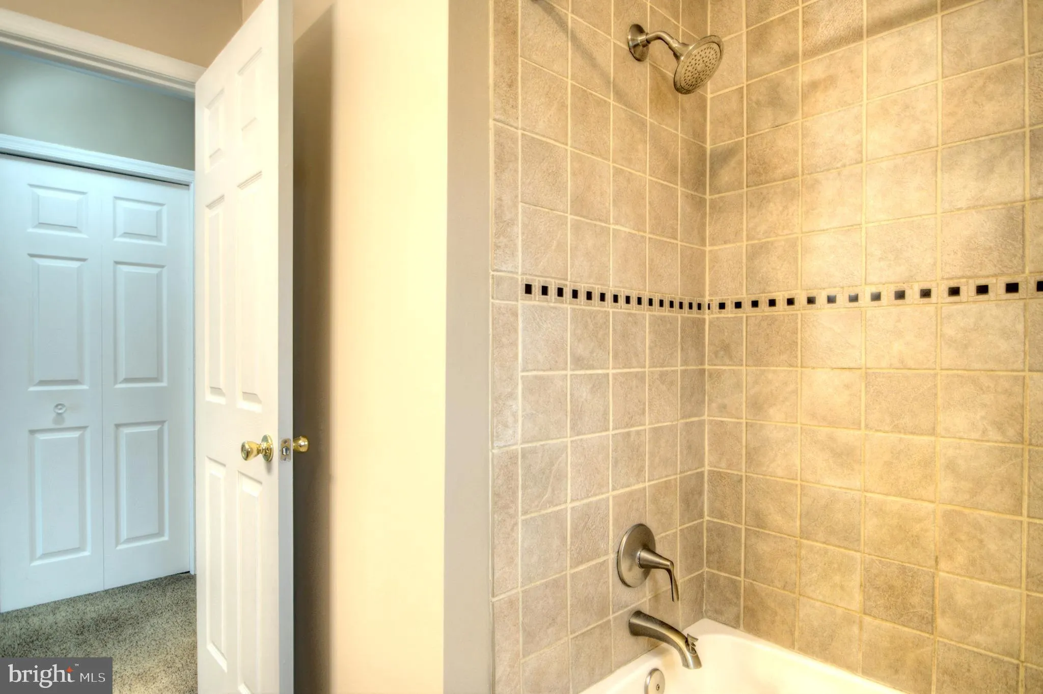 Woolwich Twp, New Jersey 08085, United States, 4 Bedrooms Bedrooms, ,3 BathroomsBathrooms,Residential,Coming Soon,80670