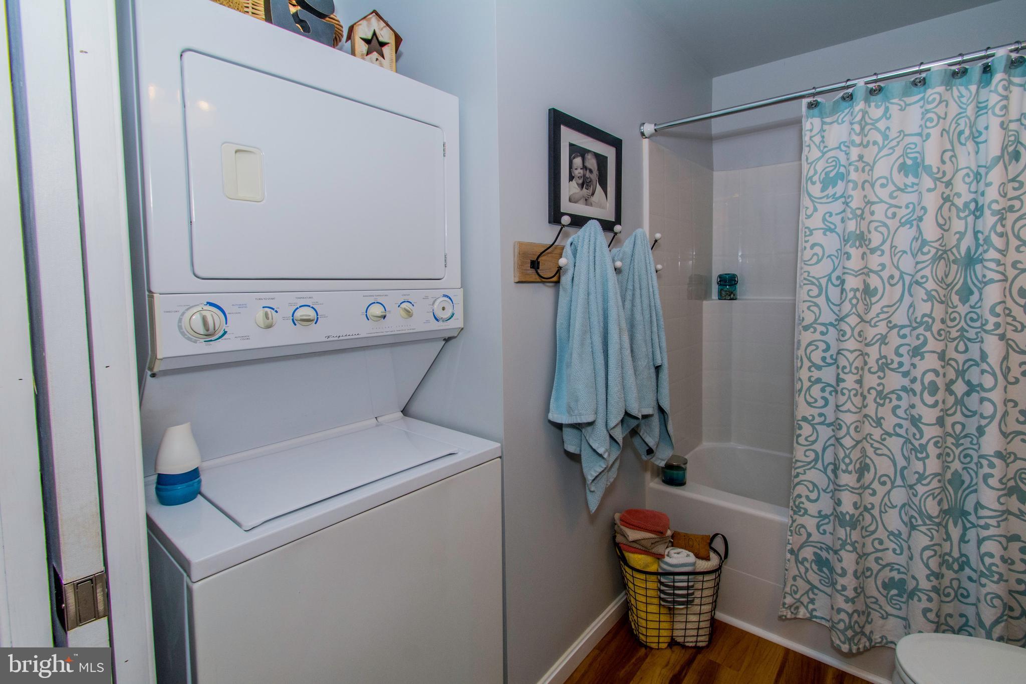 SOMERSET AT BELAIR - Residential