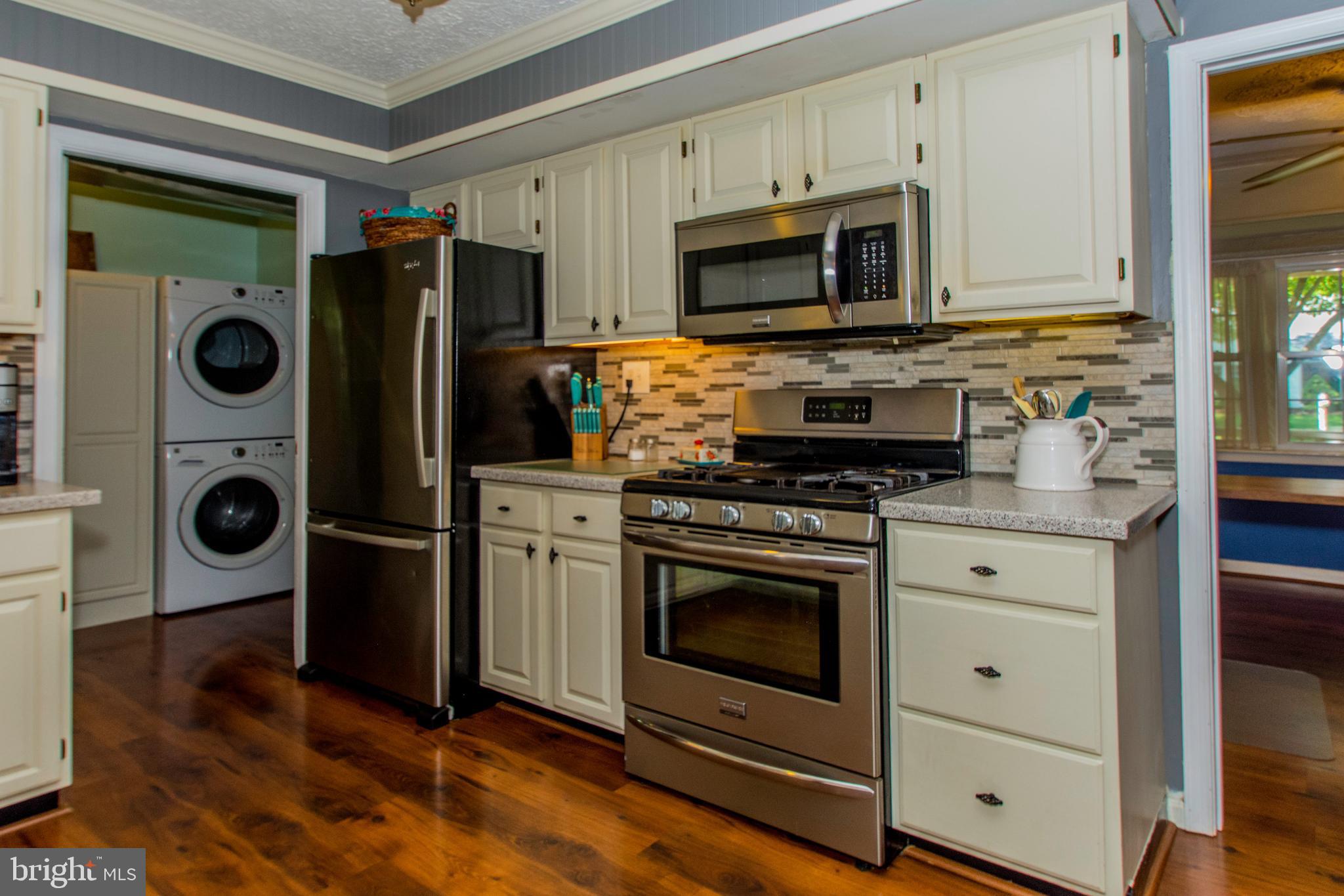 SOMERSET AT BELAIR - Residential