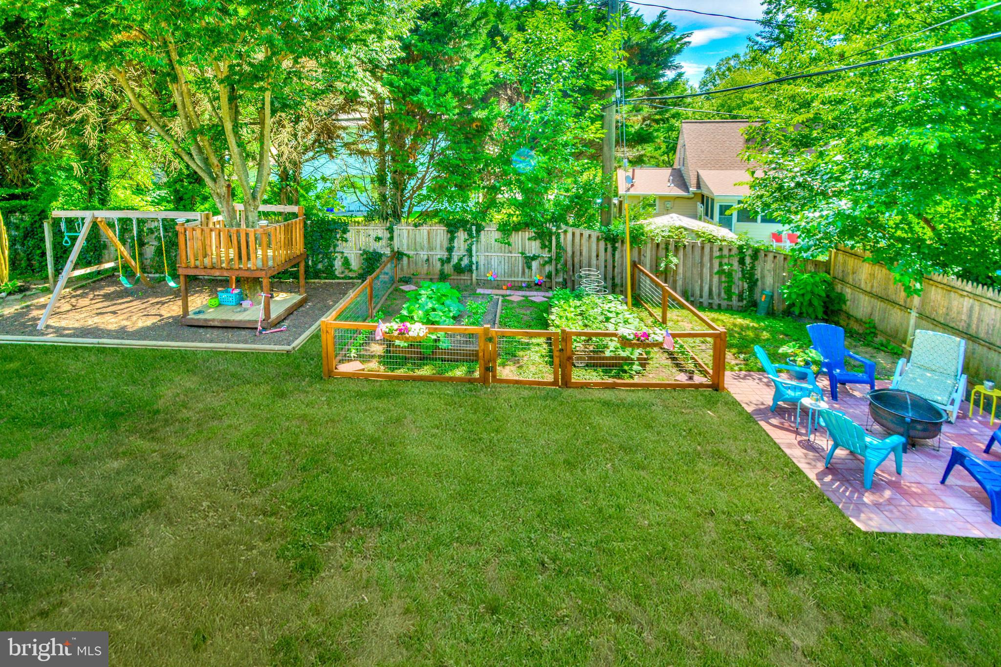 SOMERSET AT BELAIR - Residential