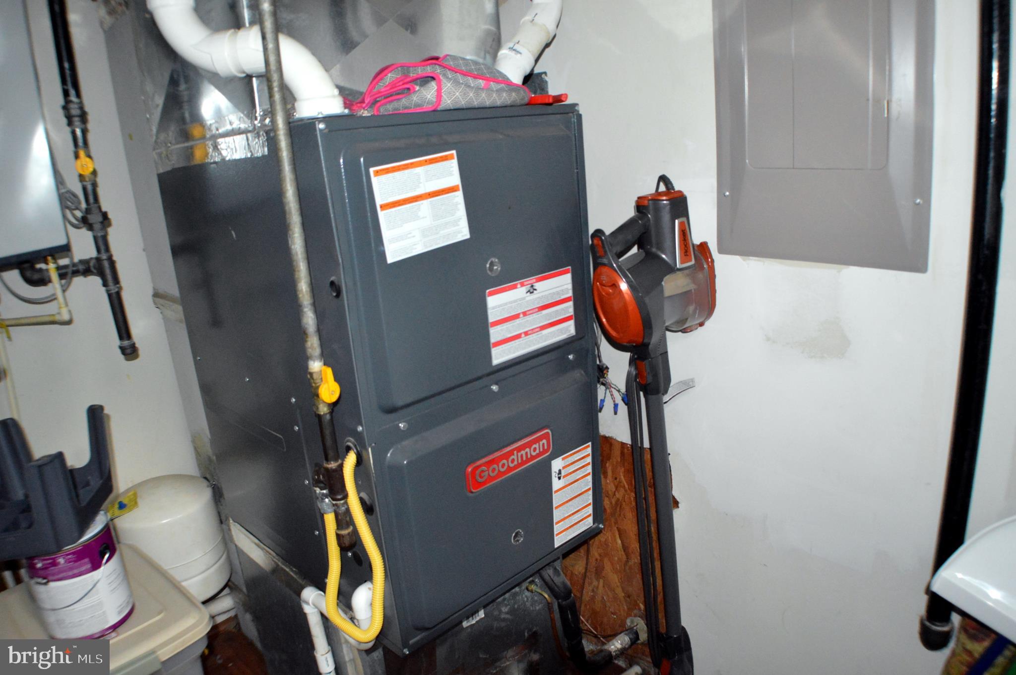 SOMERSET AT BELAIR - Residential