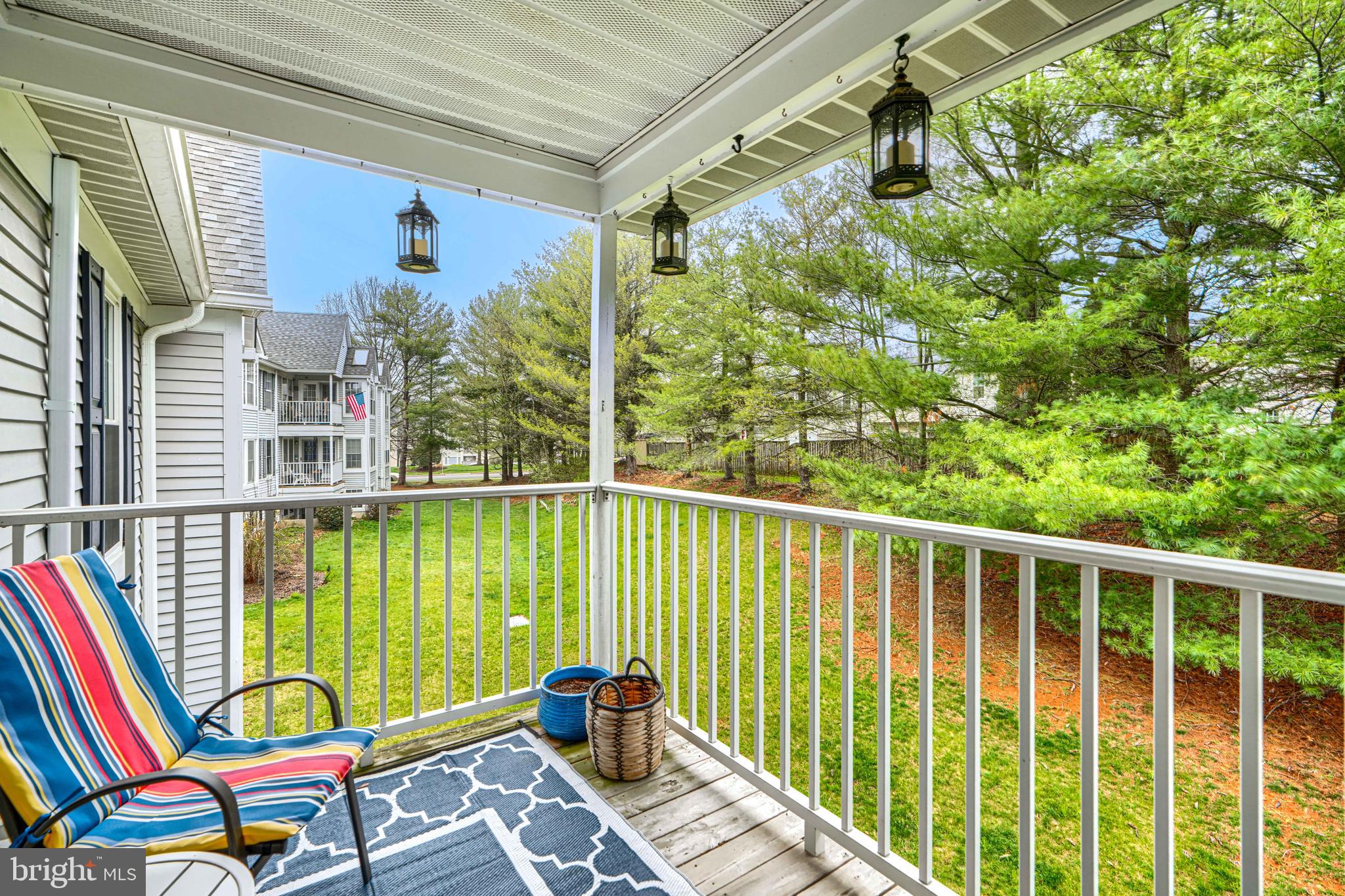 BRENTWOOD CONDO - Residential