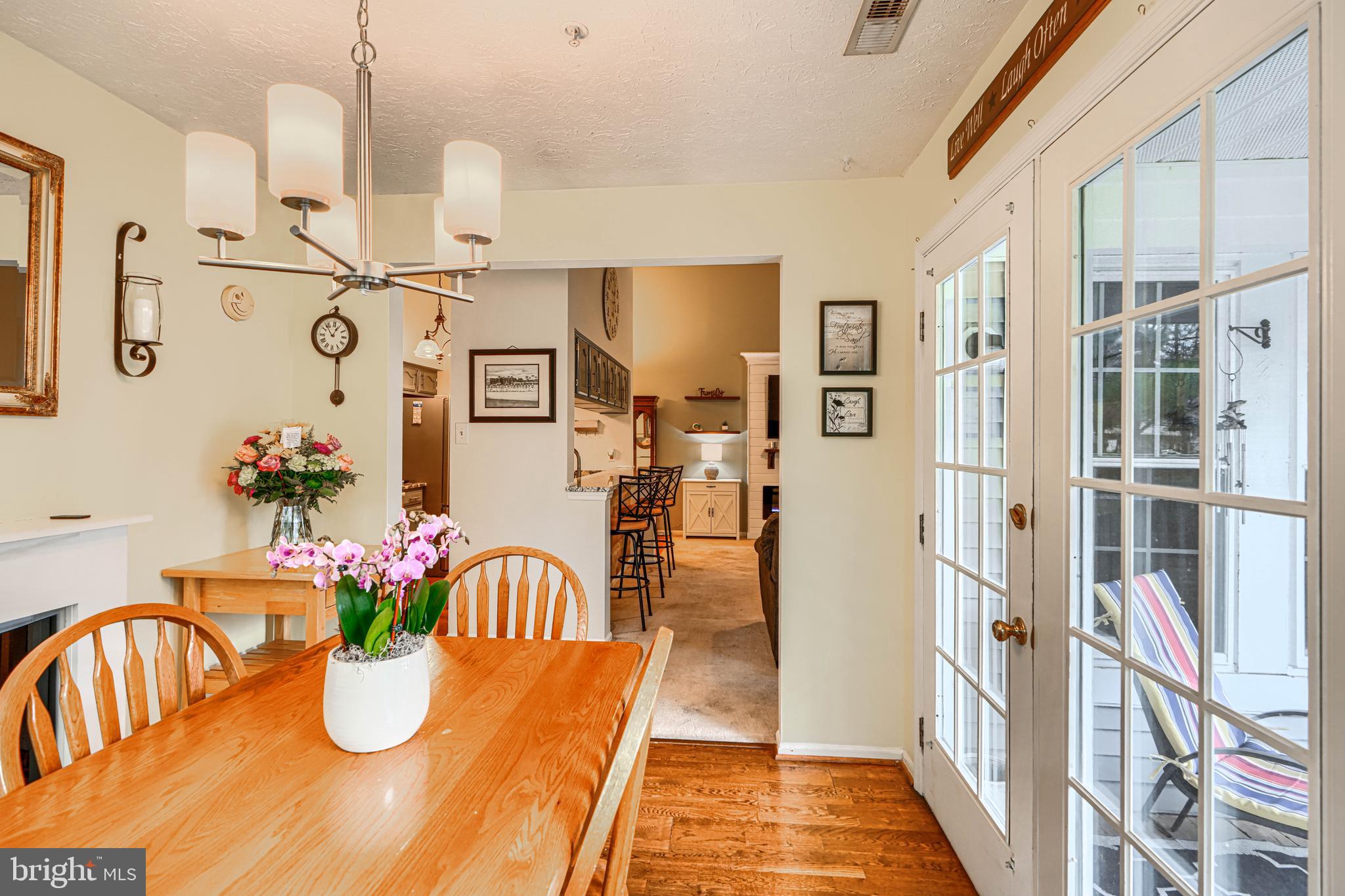 BRENTWOOD CONDO - Residential