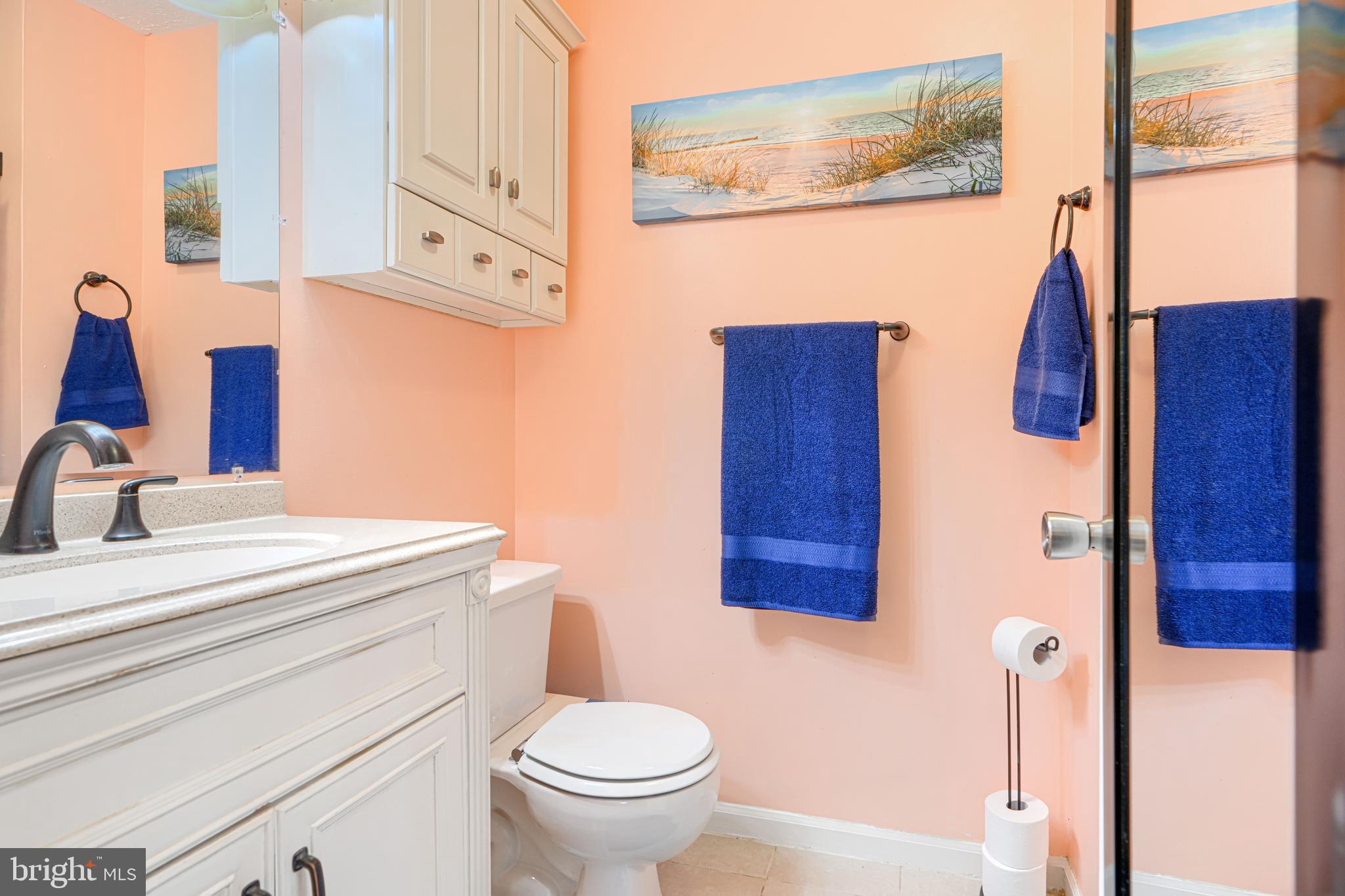 BRENTWOOD CONDO - Residential