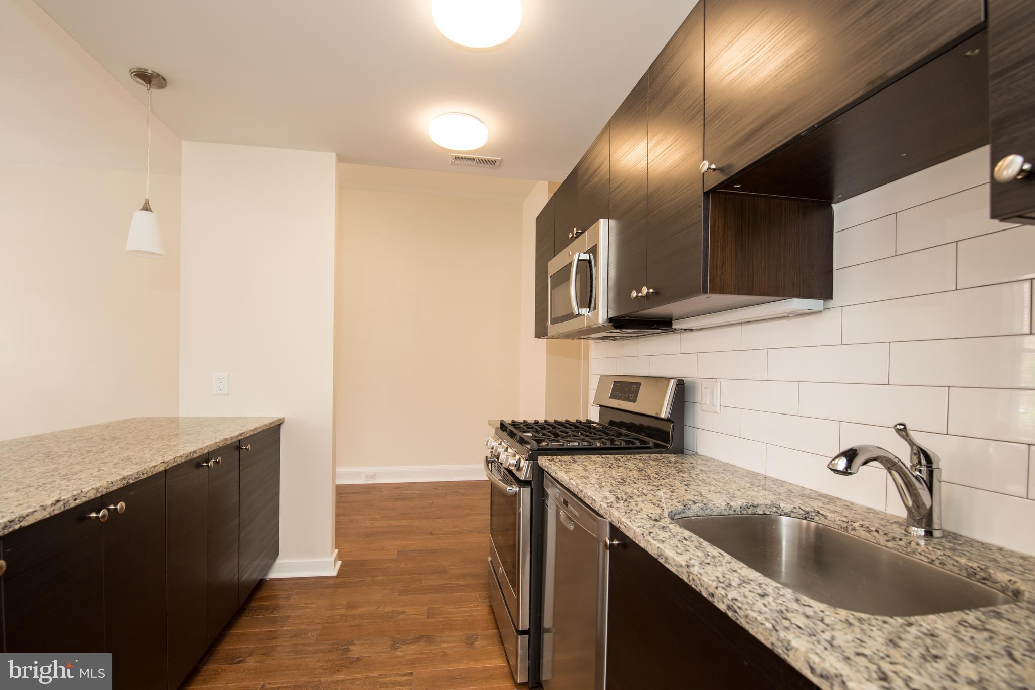 SOCIETY HILL - Residential Lease