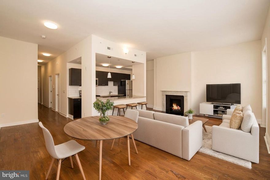 Welcome home to 734 Pine Street, a beautifully rehabbed classic Philadelphia Historic Mansion. Your new home welcomes you with wide hallways with soaring ceiling and chandeliers. Unit 3F is the third floor bi-level front unit with 2 bed/2bath at approximately 1300 sqft. This apartment has new hard wood floors, working gas fireplace, original marble mantel beautifully restored, chef's kitchen with granite counters, breakfast bar, stainless steel appliances, 5 burner gas cooking, dishwasher, garbage disposal, built-in microwave, lots of cabinets, central air, gas heat, separate gas hot water heater. New bathroom with tub, ceramic tile surround & floor. Laundry in unit. New Energy Efficient Double Pane Historically Designed Windows that provide amazing light facing pine street. Landlord provides cold water. Tenant pays electric, gas heat, gas cooking, gas hot water. No dogs, cat ok. Requires first month rent, last month rent & 1 month security deposit due up front at lease signing. Close to Pennsylvania, Wills Eye and Jefferson Hospitals, public transportation, I95, 76, shopping, restaurants and all that the city has to offer. Transportation, I95, 76, shopping, restaurants and all that the city has to offer.