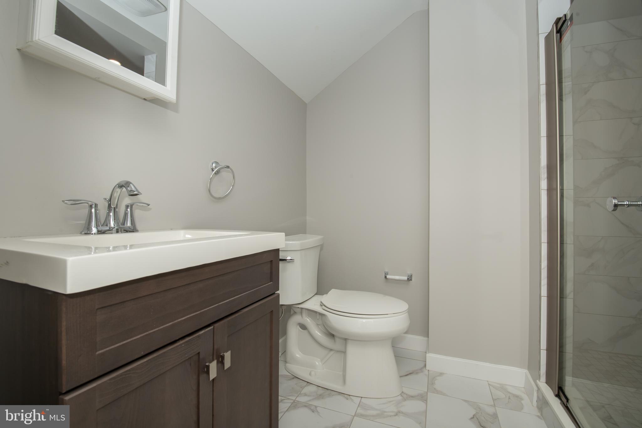 SOCIETY HILL - Residential Lease