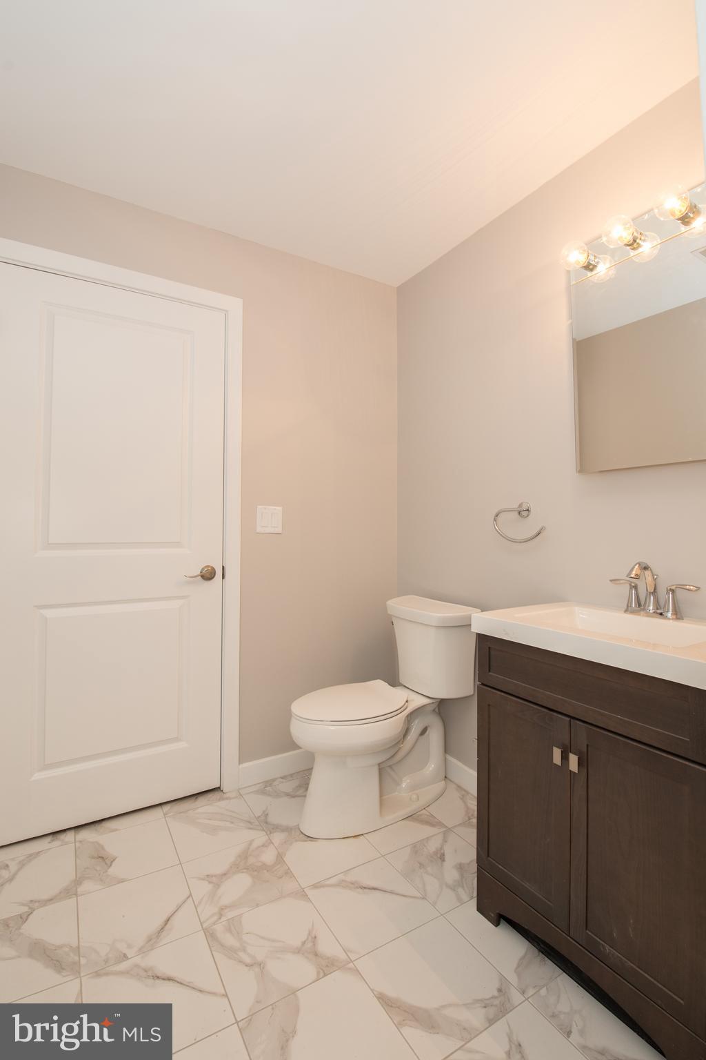 SOCIETY HILL - Residential Lease