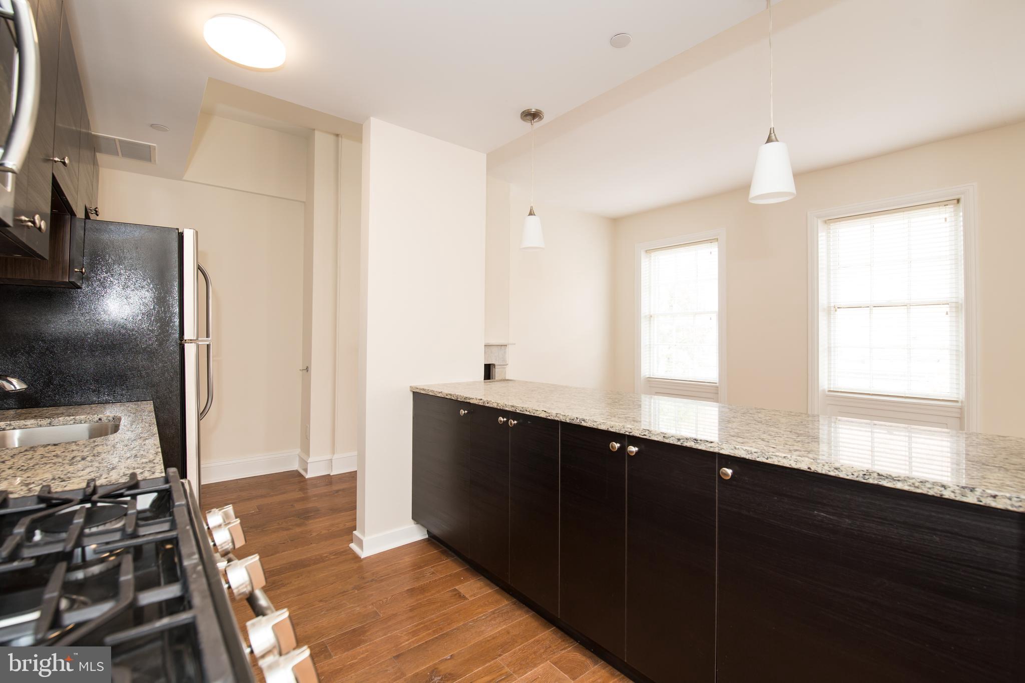 SOCIETY HILL - Residential Lease