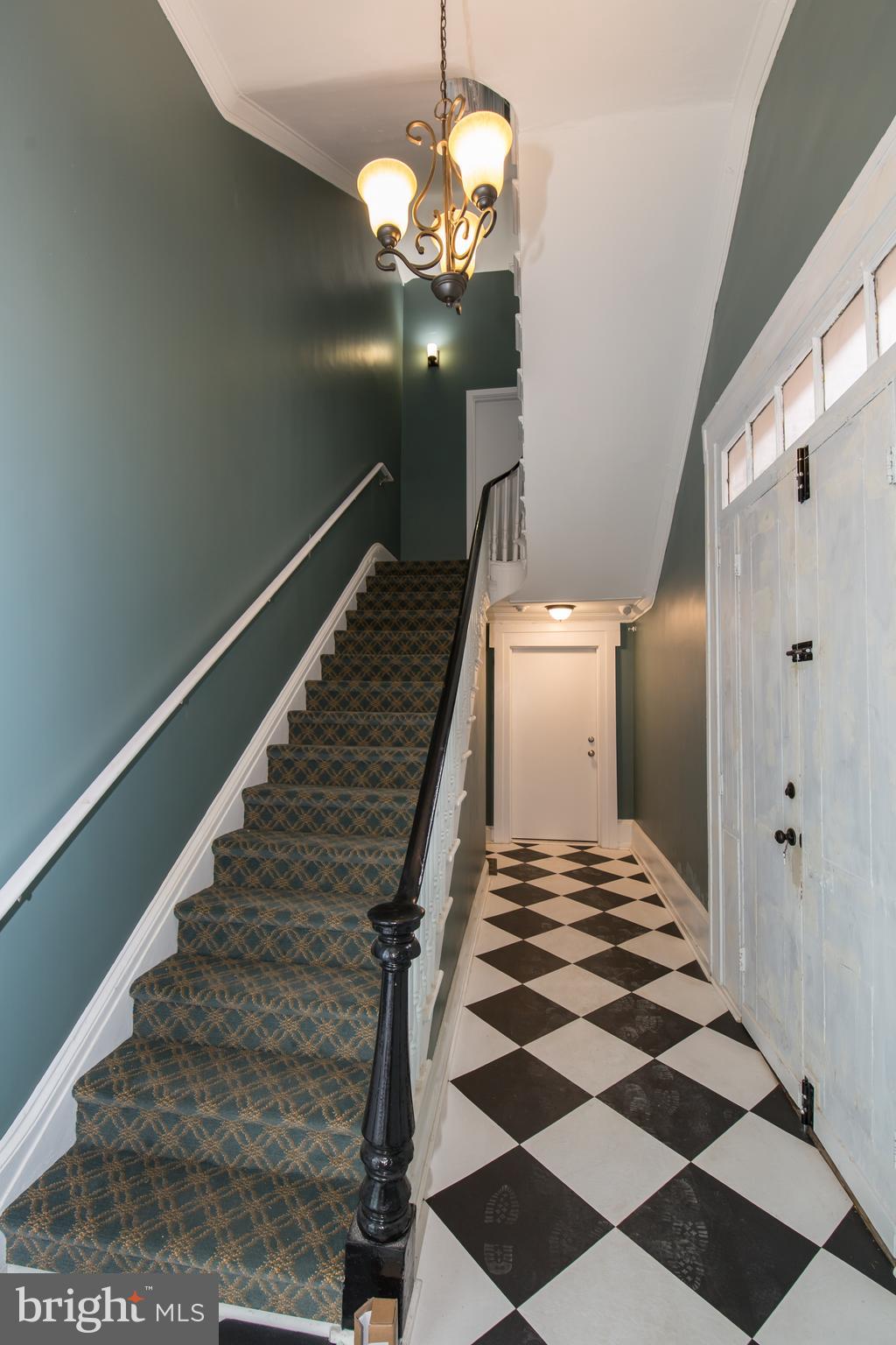 SOCIETY HILL - Residential Lease