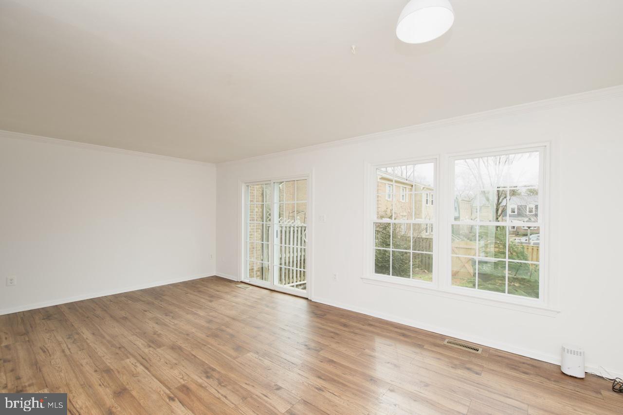 WEST SPRINGFIELD TERRACE - Residential