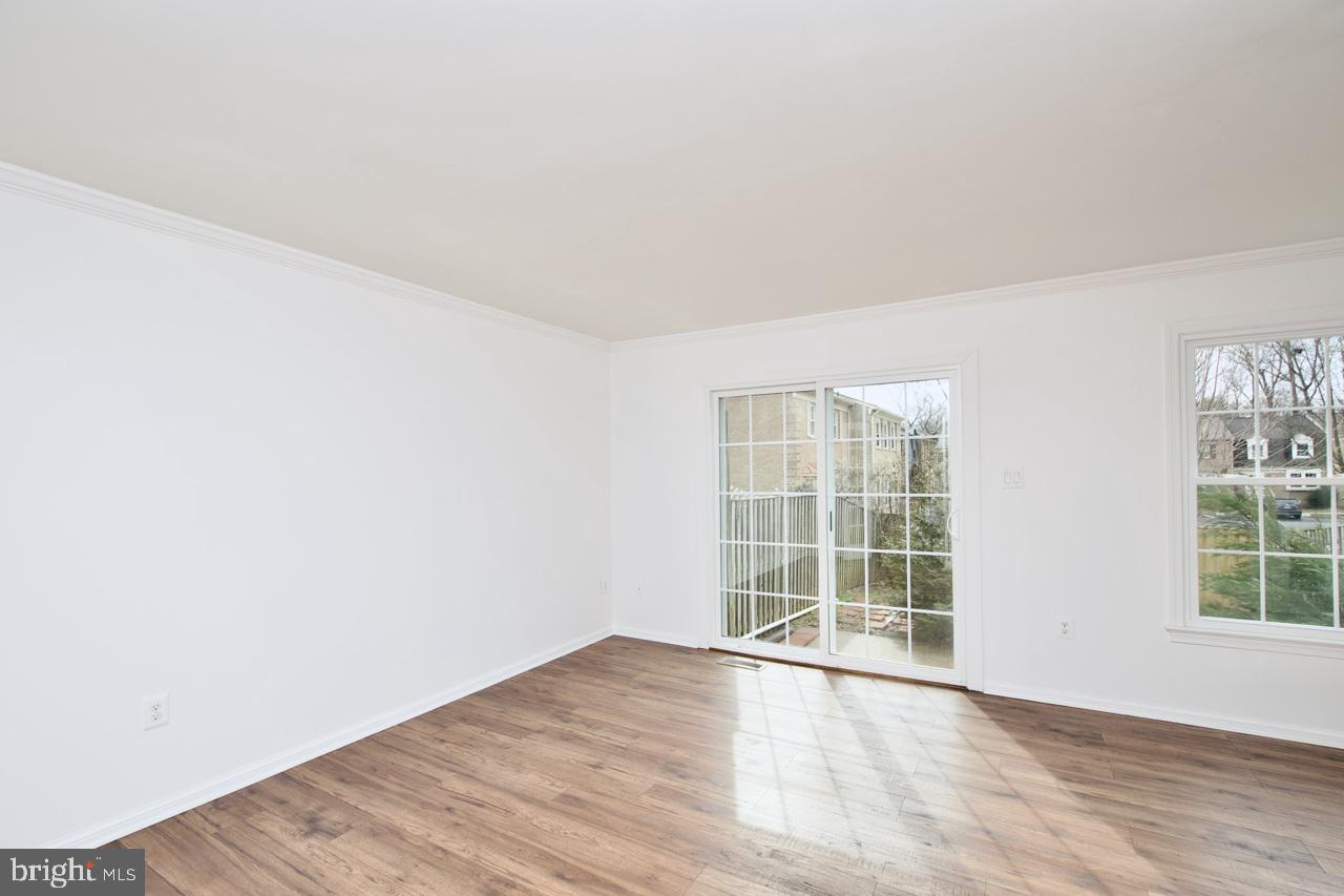 WEST SPRINGFIELD TERRACE - Residential