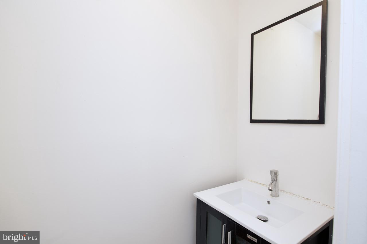 WEST SPRINGFIELD TERRACE - Residential