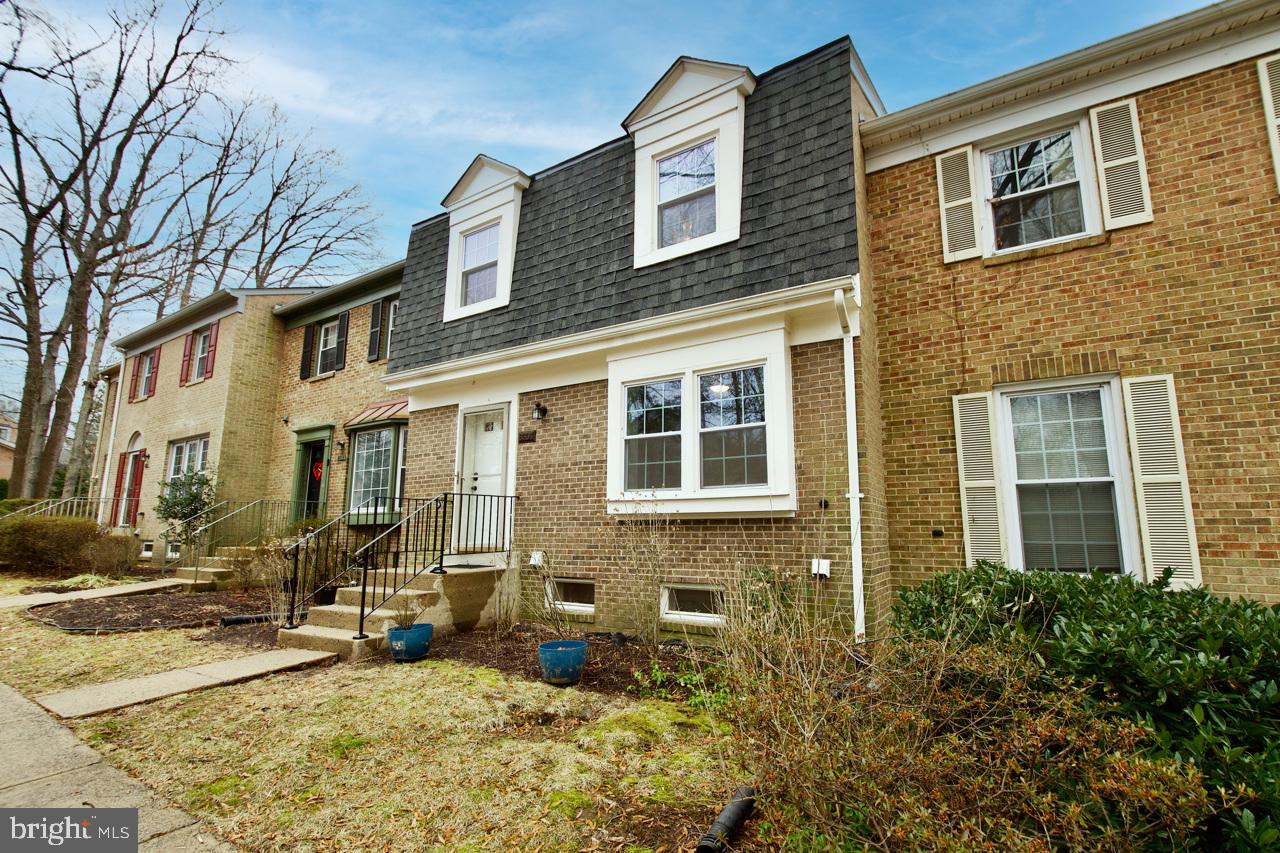 WEST SPRINGFIELD TERRACE - Residential