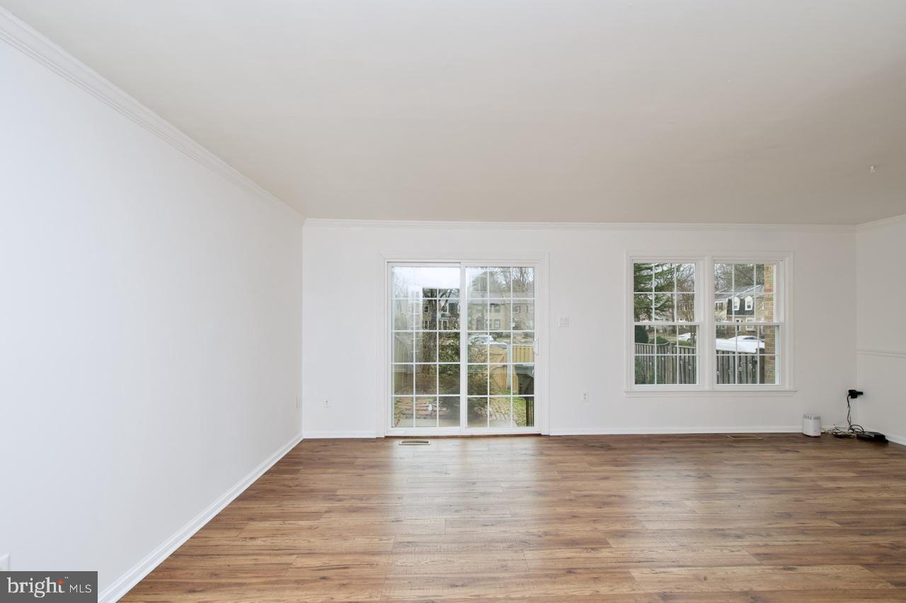 WEST SPRINGFIELD TERRACE - Residential