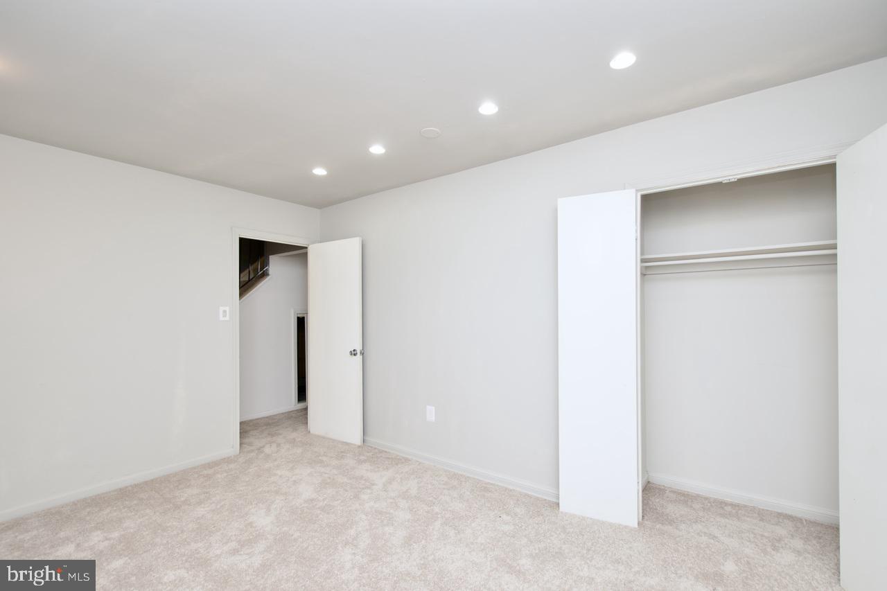 WEST SPRINGFIELD TERRACE - Residential