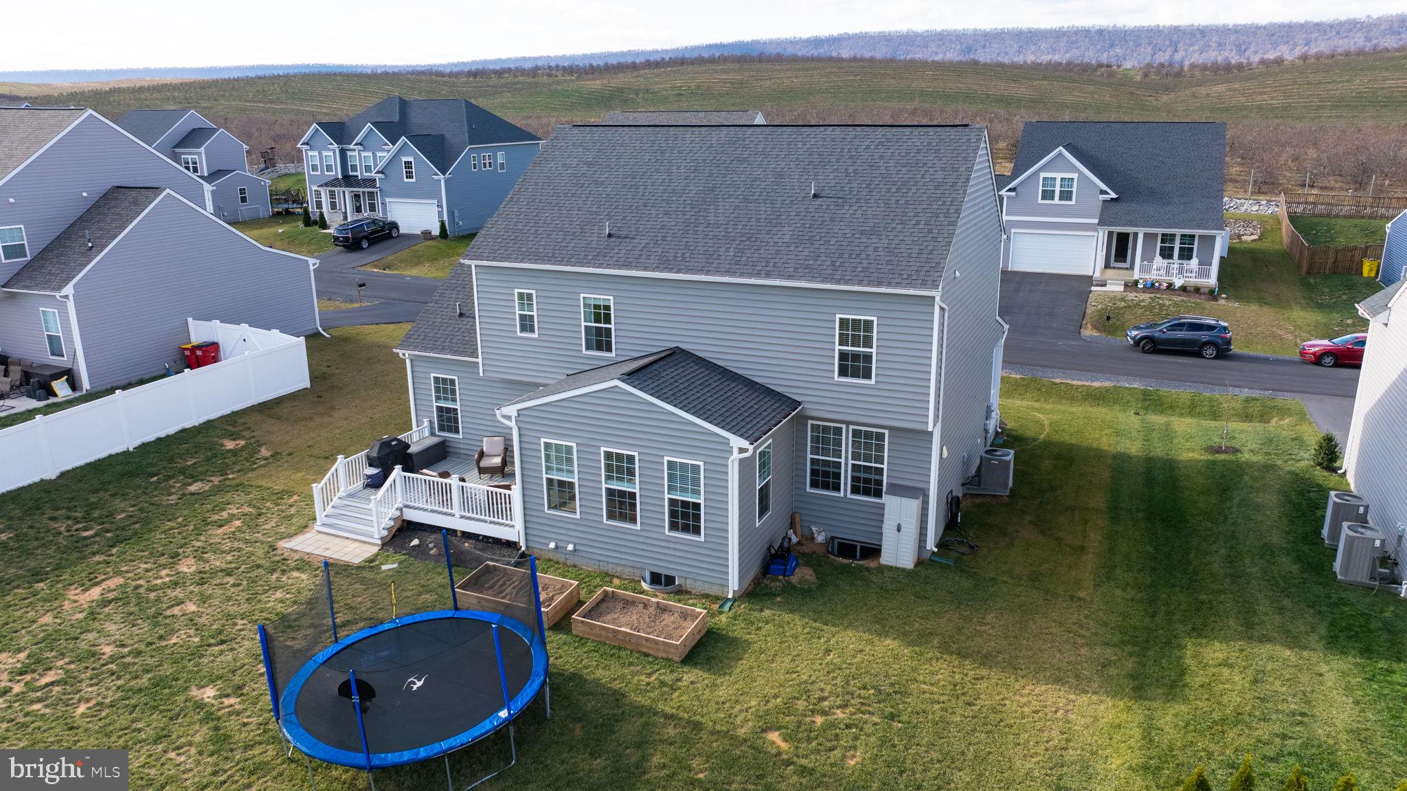 SPRINGDALE FARM - Residential