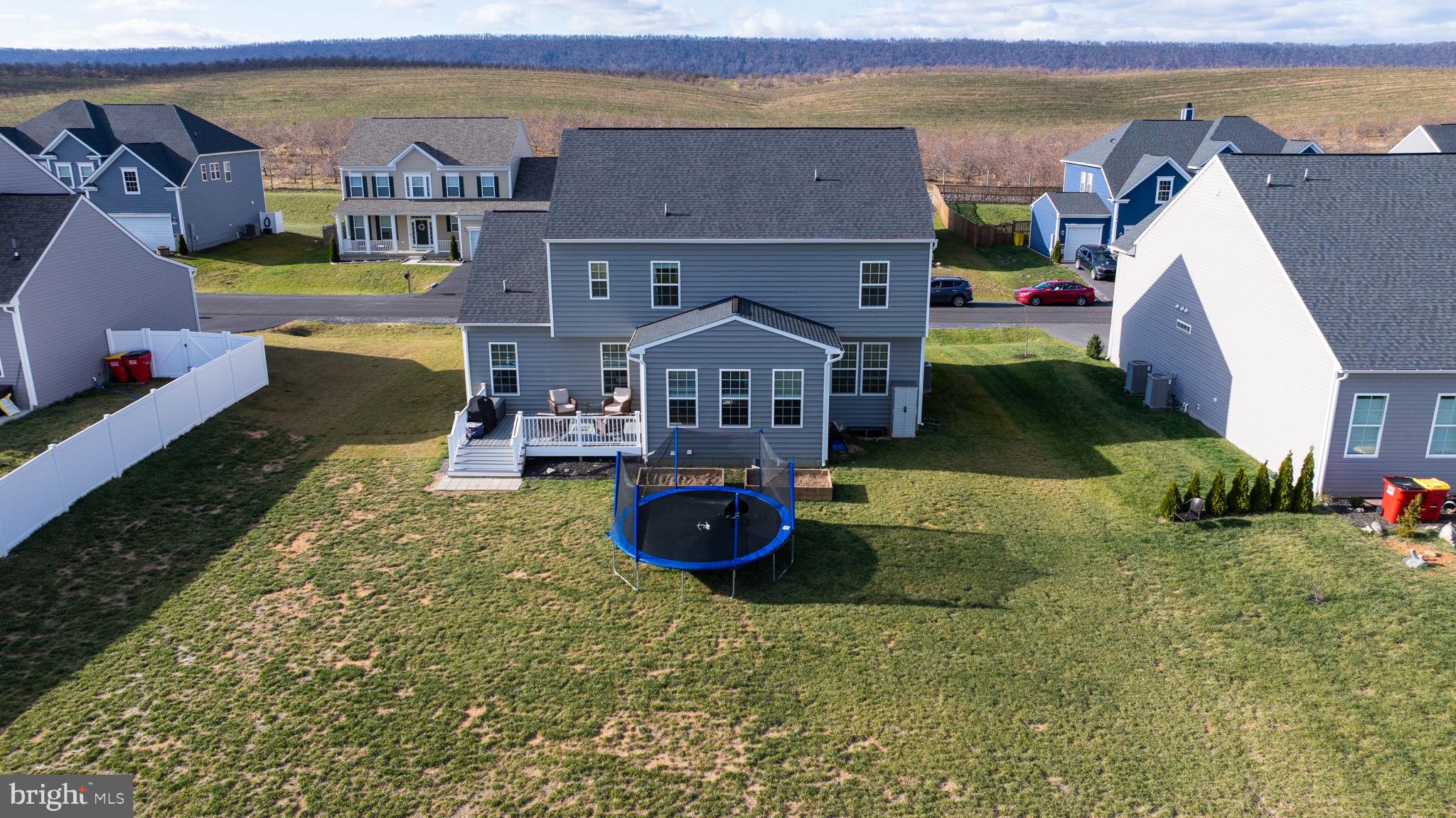 SPRINGDALE FARM - Residential